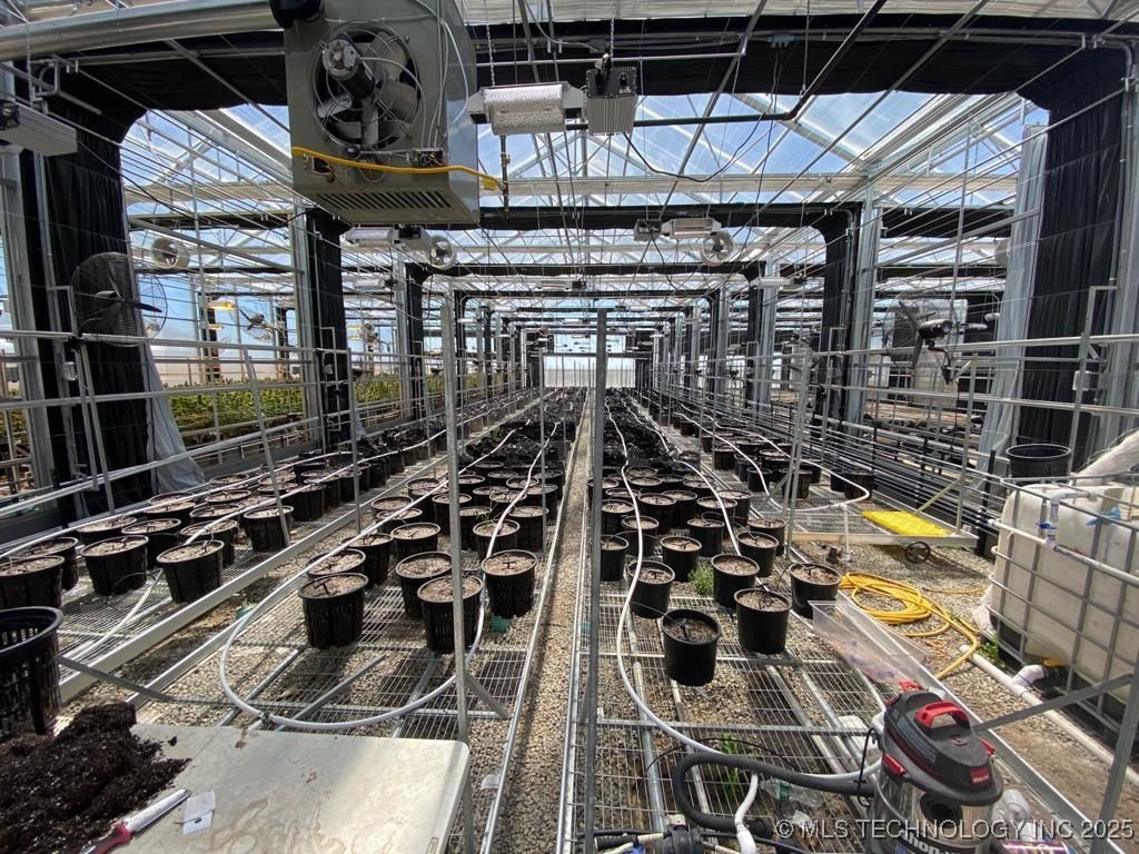 3000 Wildflower Property Photo 6