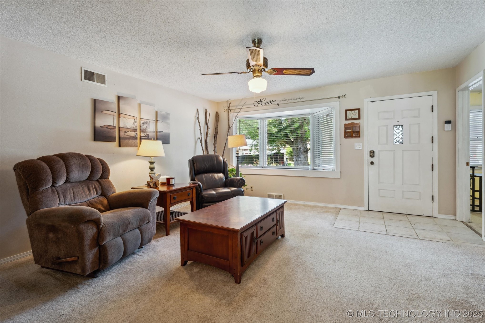 300 Se Waverly Avenue Property Photo 5