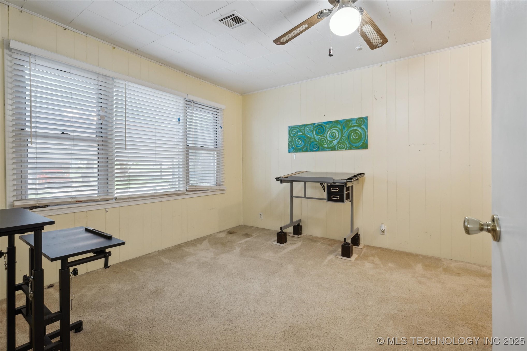 300 Se Waverly Avenue Property Photo 12