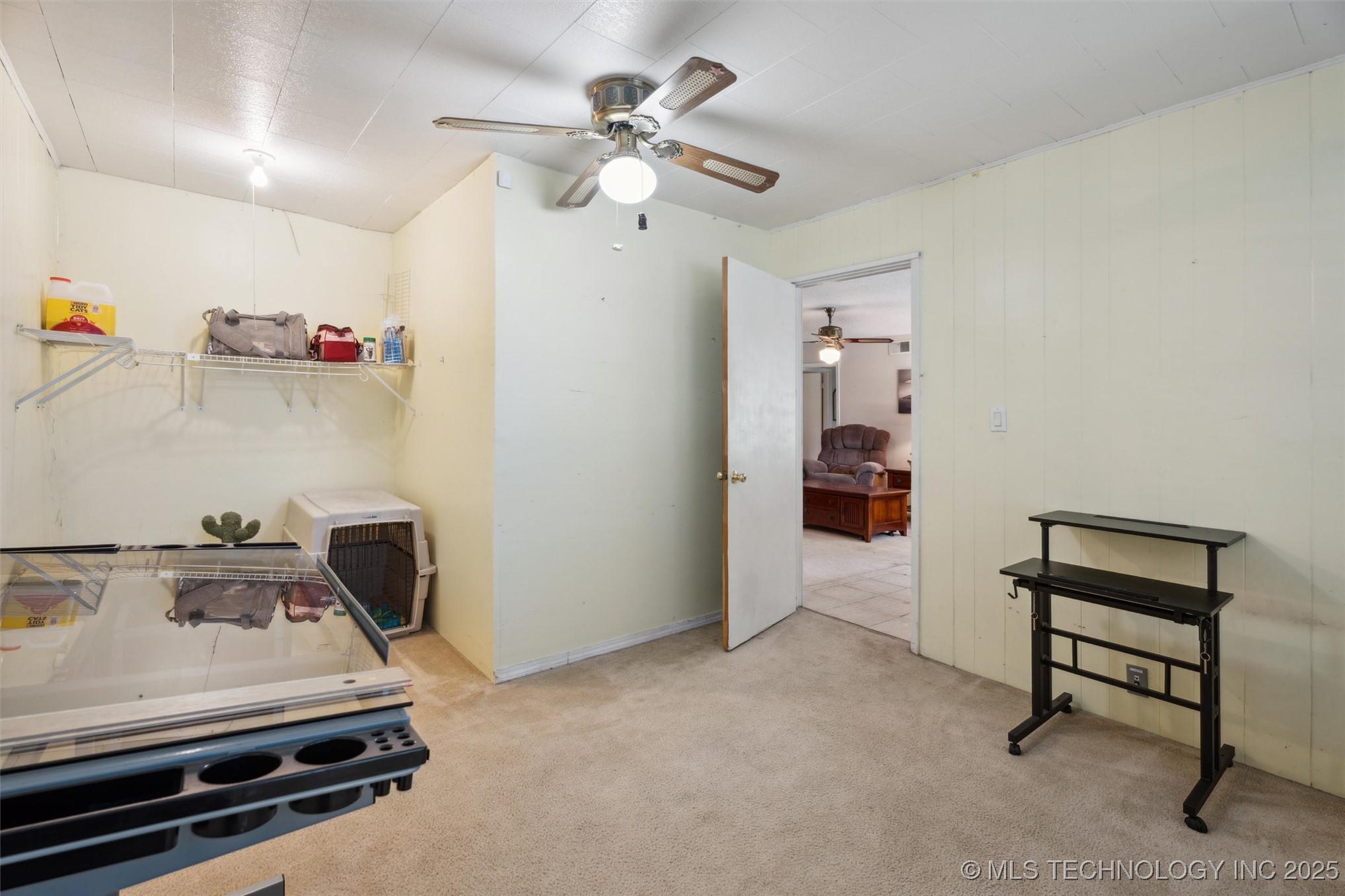 300 Se Waverly Avenue Property Photo 13