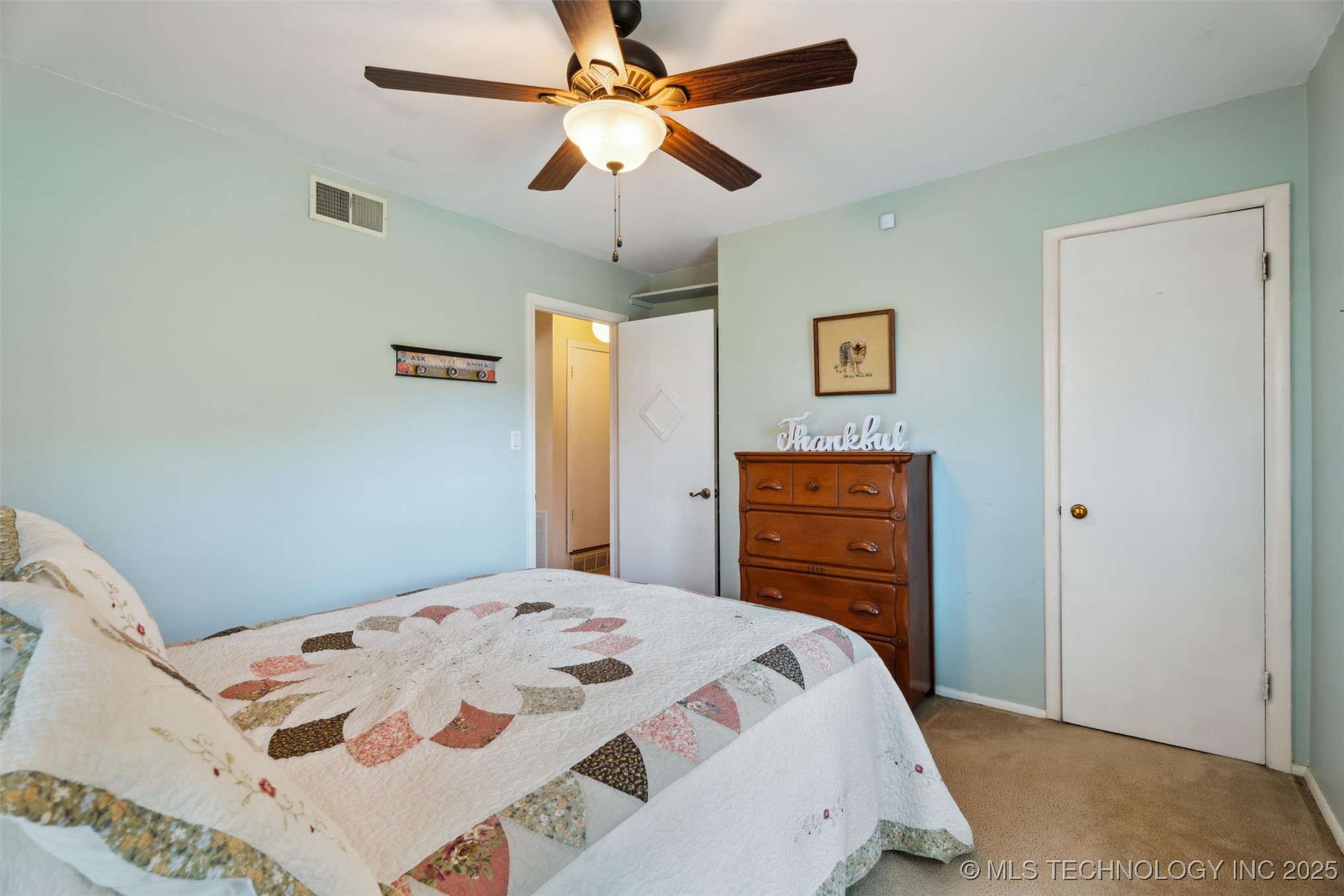 300 Se Waverly Avenue Property Photo 18