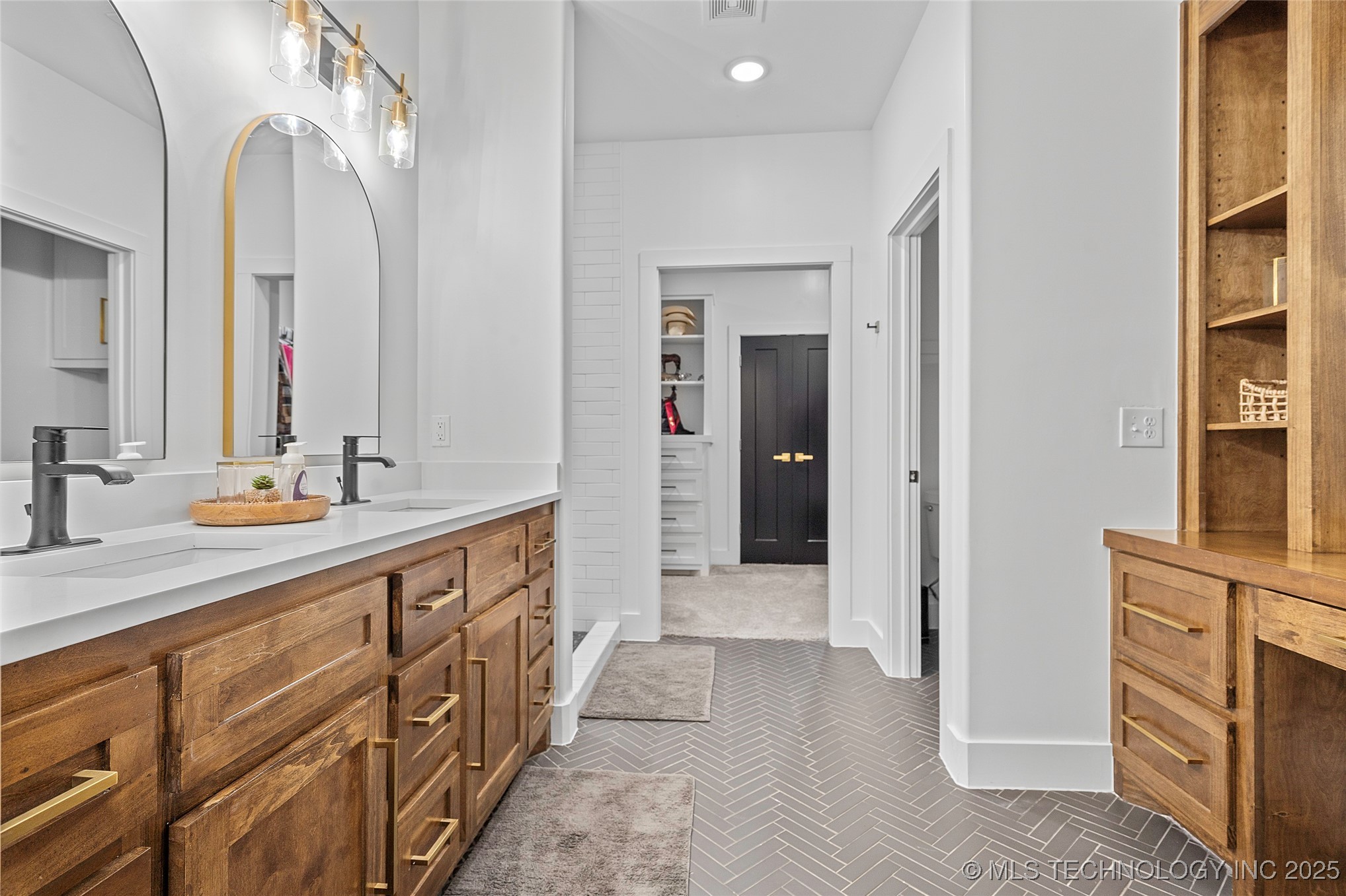 1013 Prairie View Road Property Photo 23