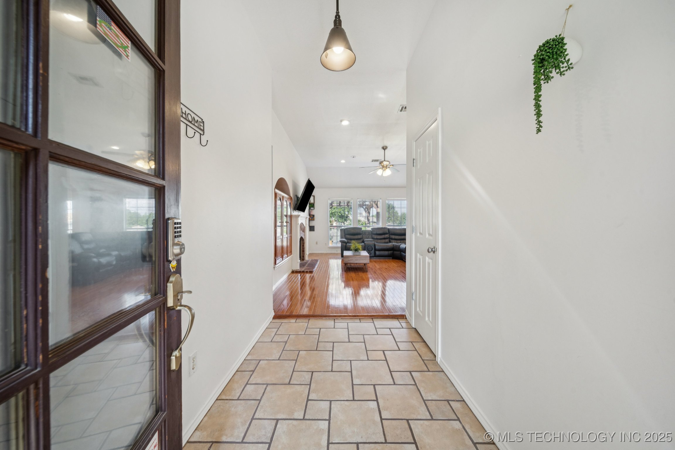 11920 S Holley Street Property Photo 16