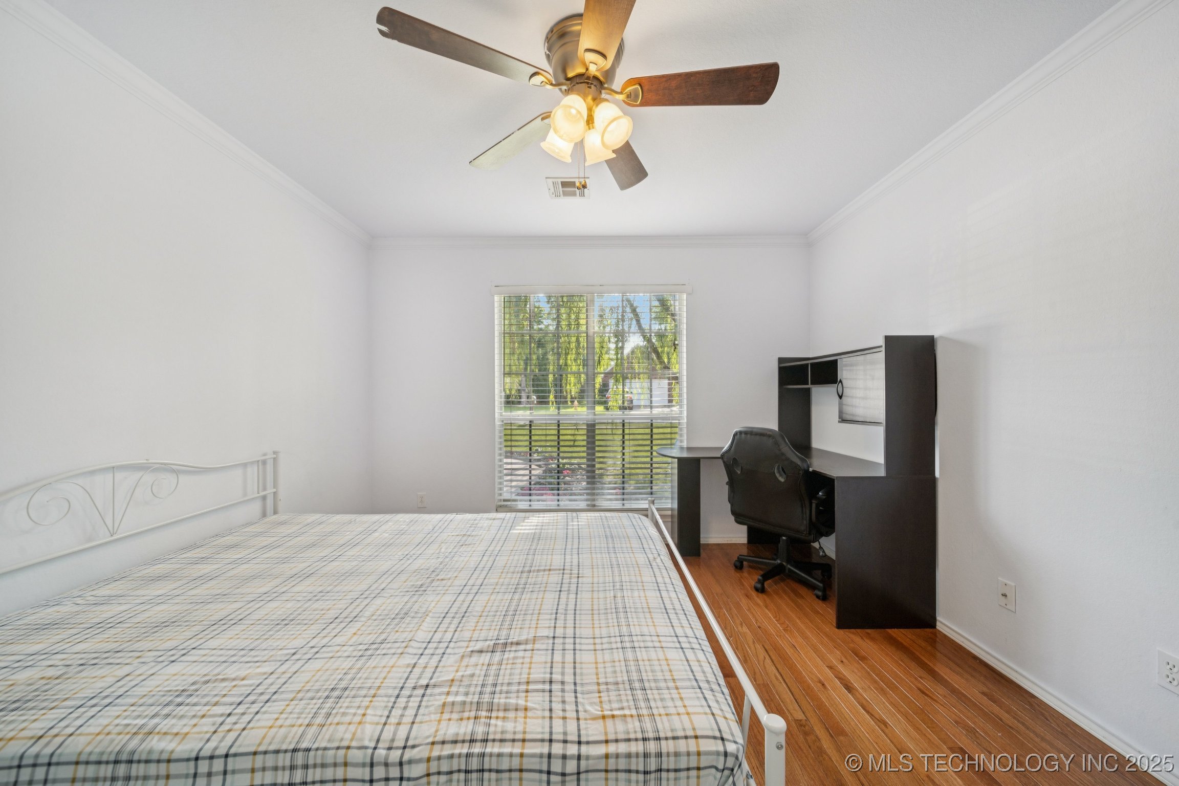 11920 S Holley Street Property Photo 26