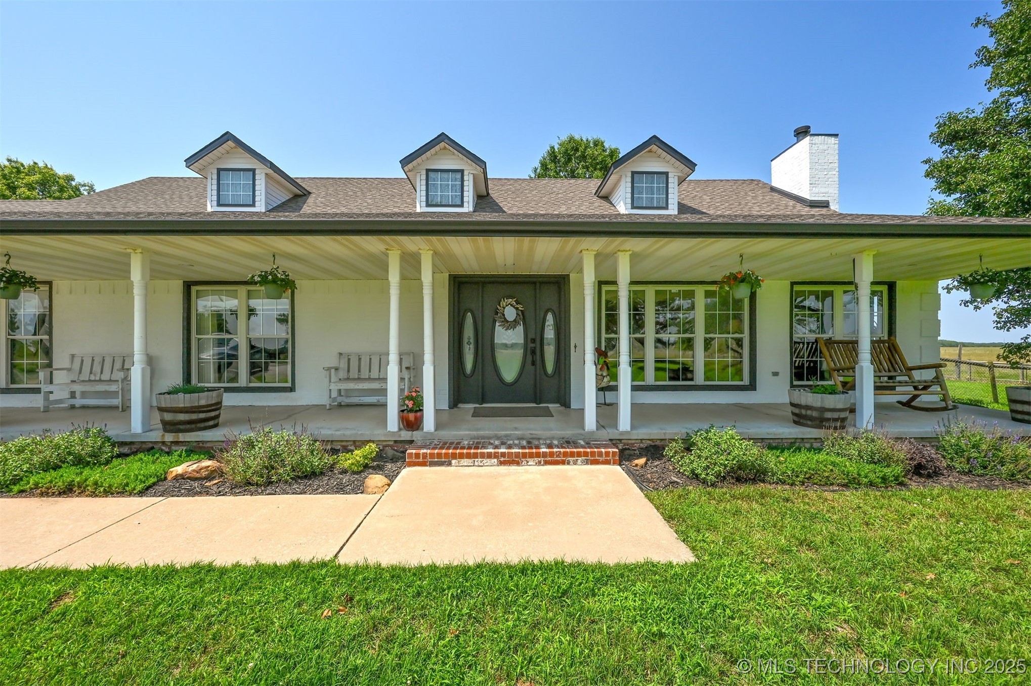 23535 E 720 Road Property Photo 2