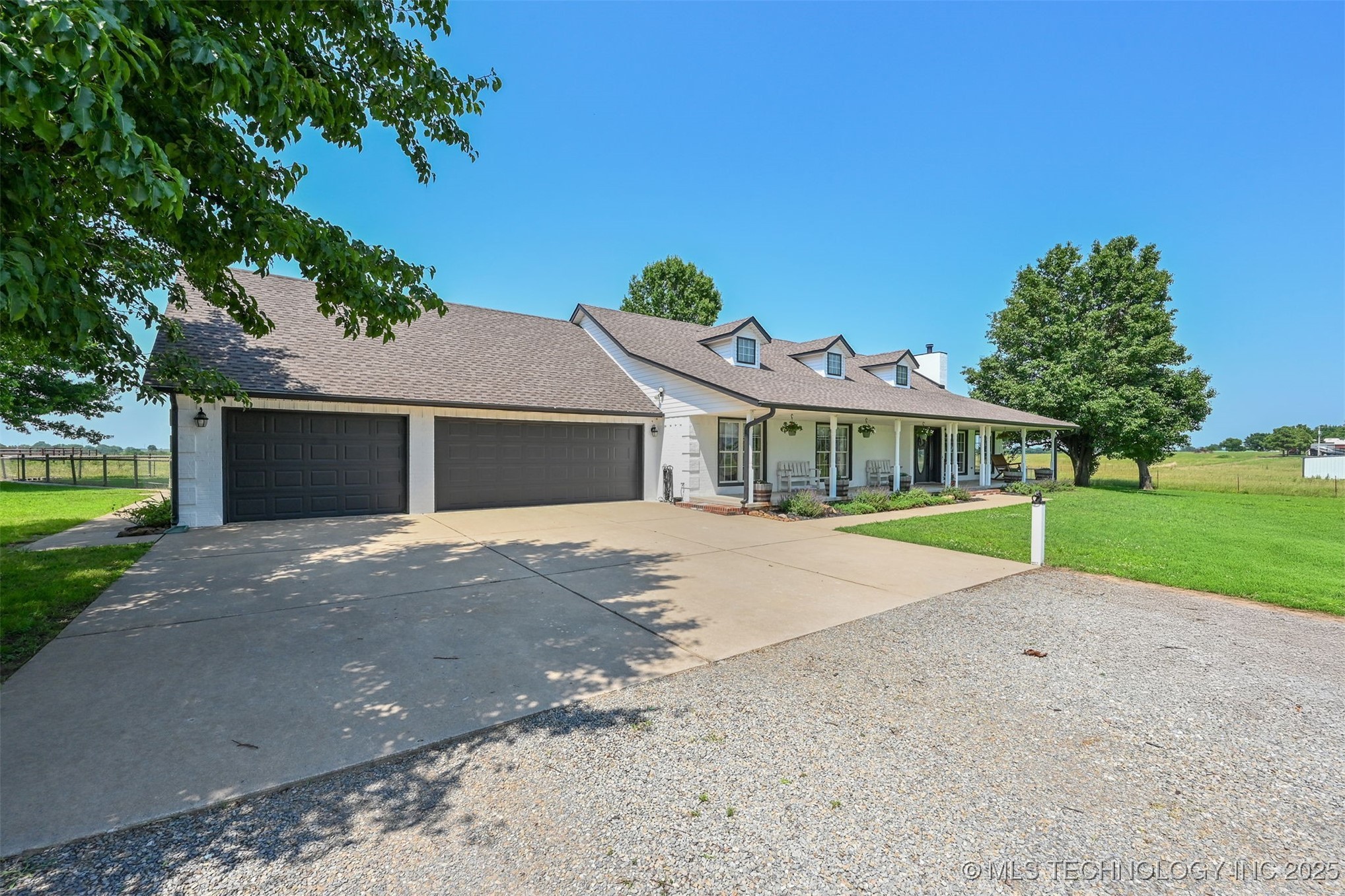 23535 E 720 Road Property Photo 7