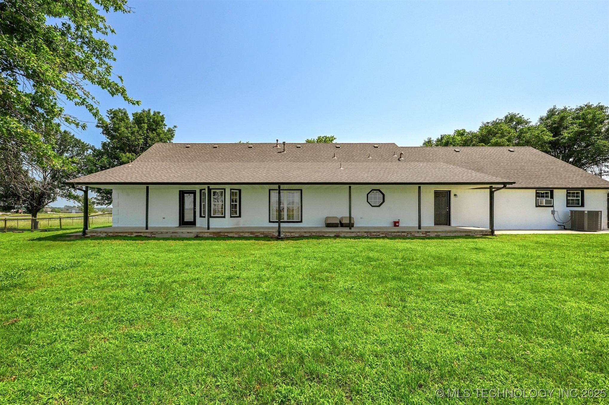 23535 E 720 Road Property Photo 51