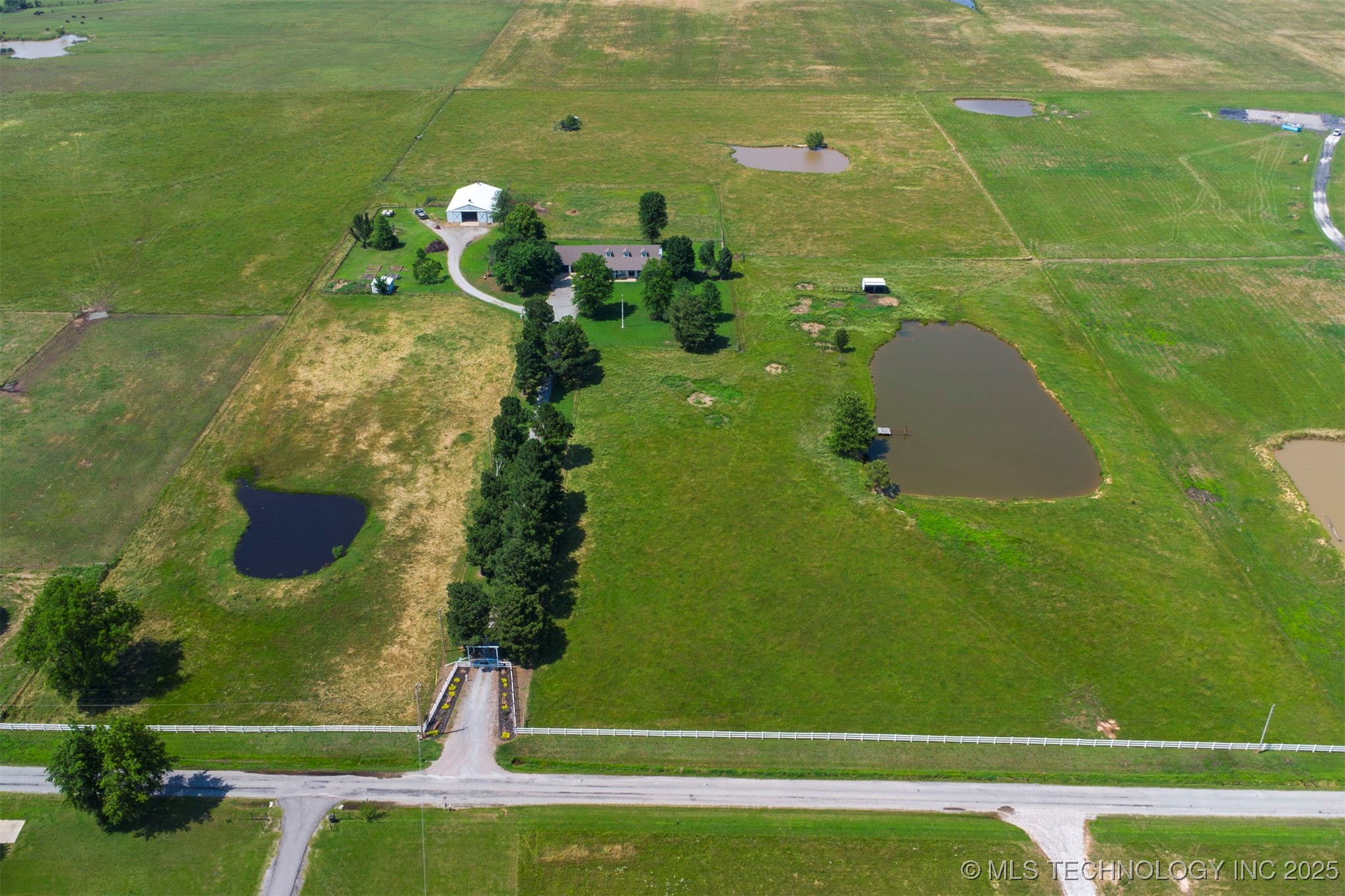 23535 E 720 Road Property Photo 76