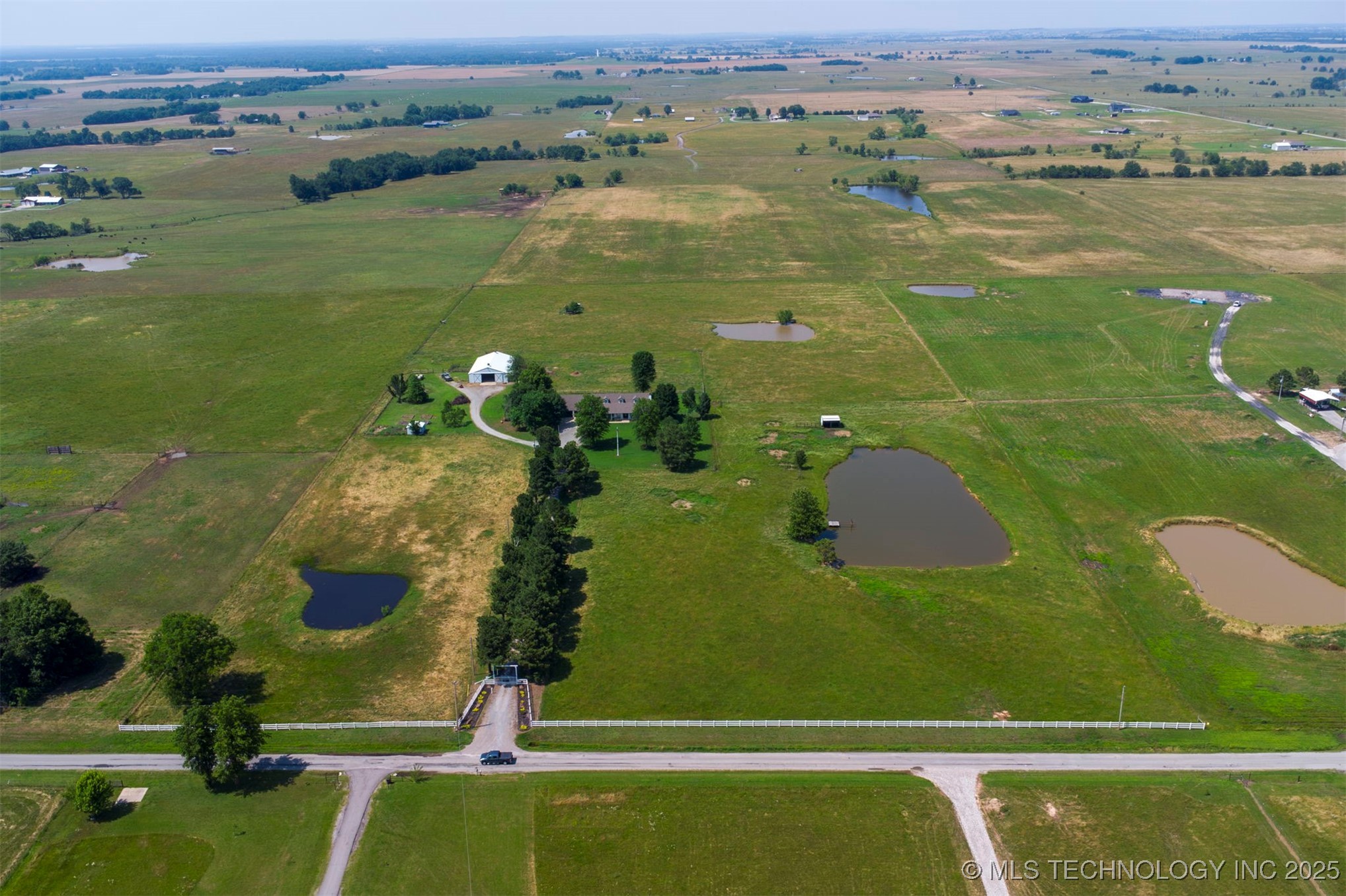 23535 E 720 Road Property Photo 77