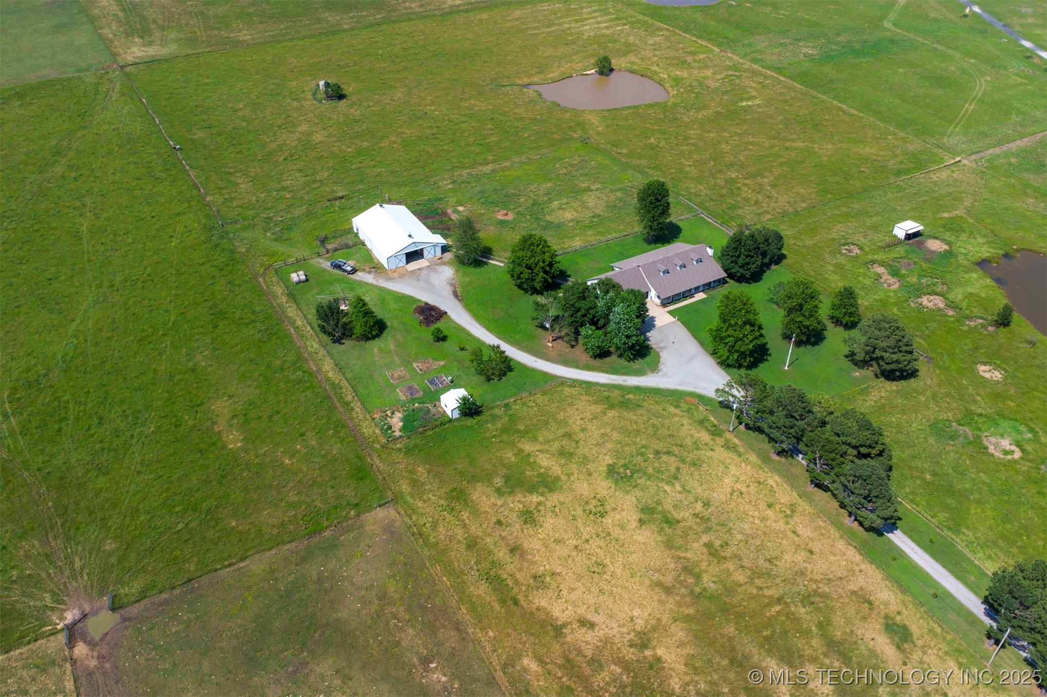 23535 E 720 Road Property Photo 79