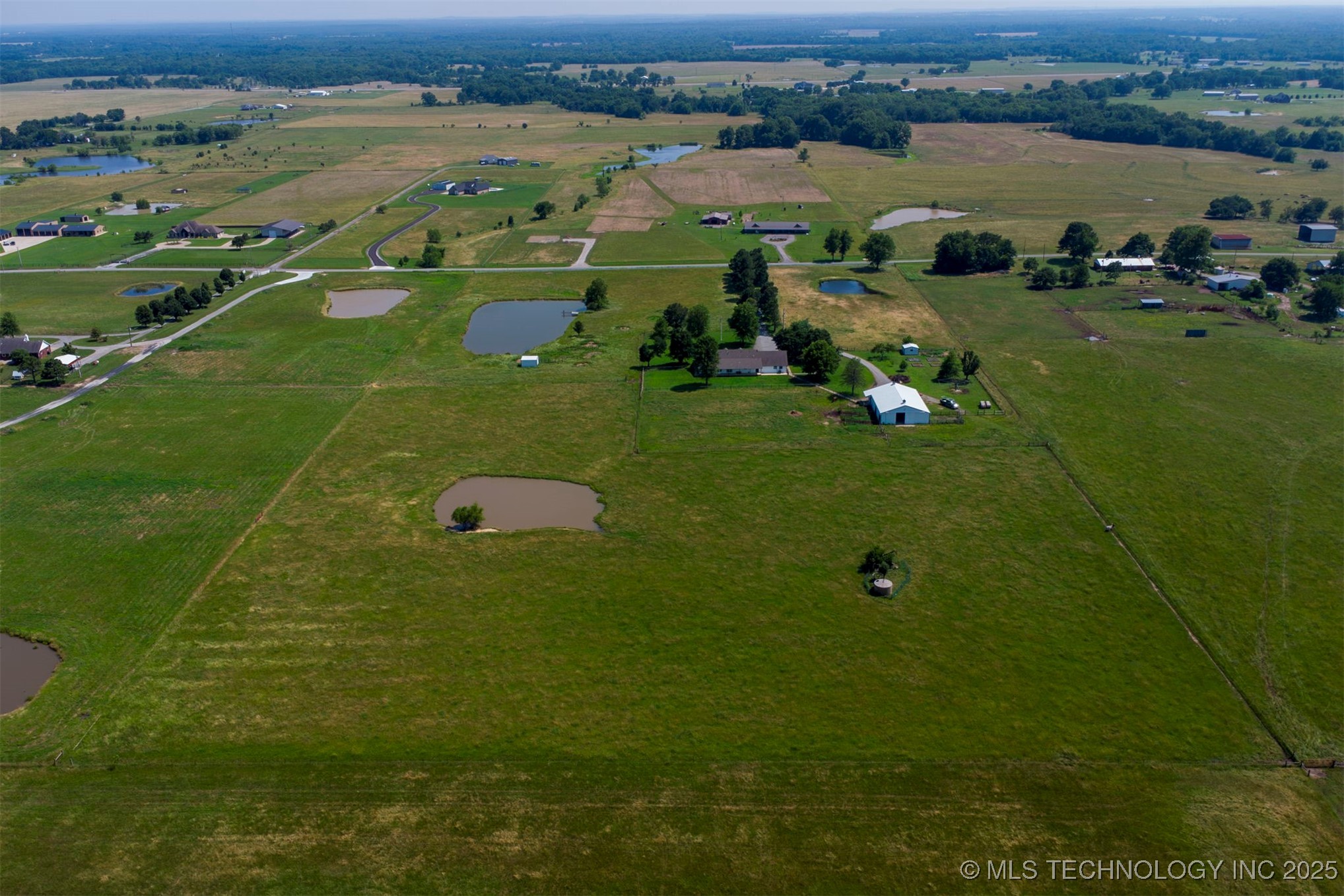 23535 E 720 Road Property Photo 81