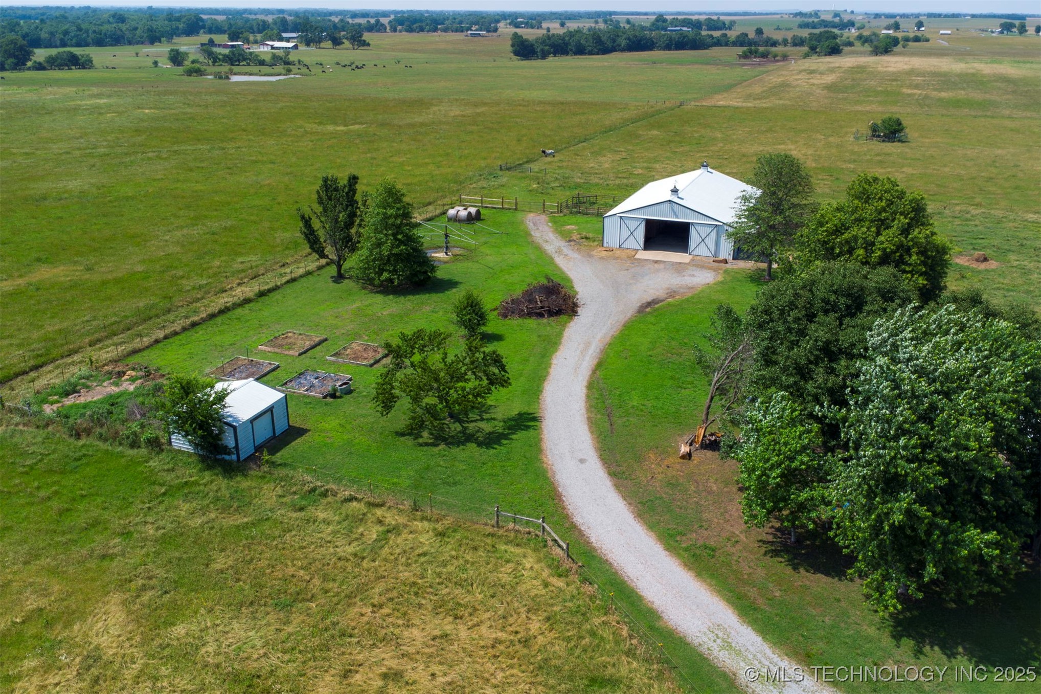 23535 E 720 Road Property Photo 87