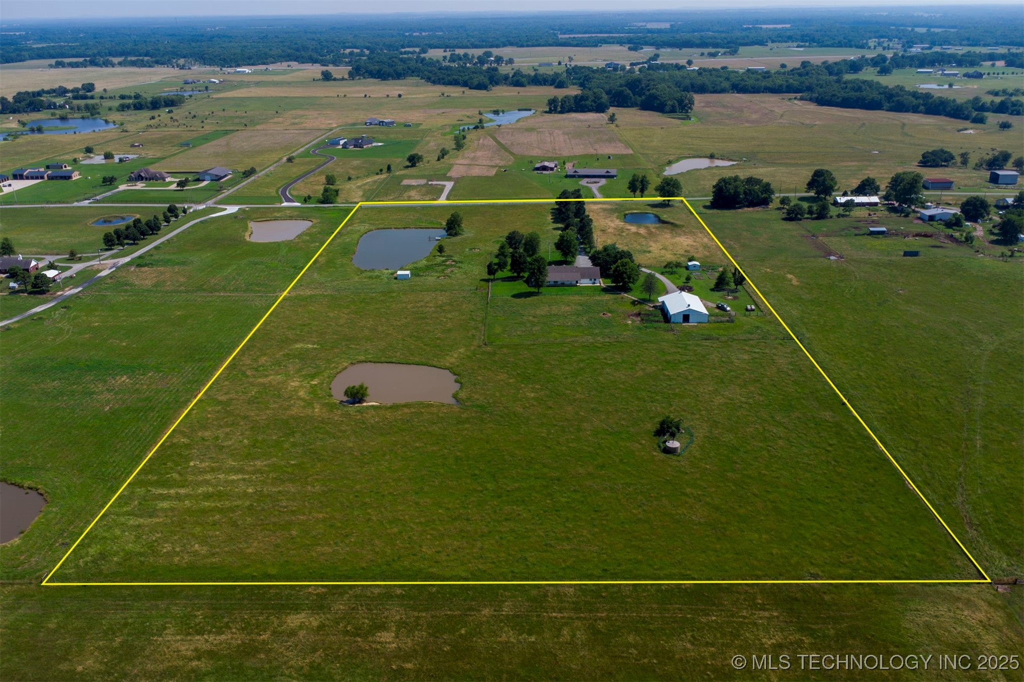 23535 E 720 Road Property Photo 88