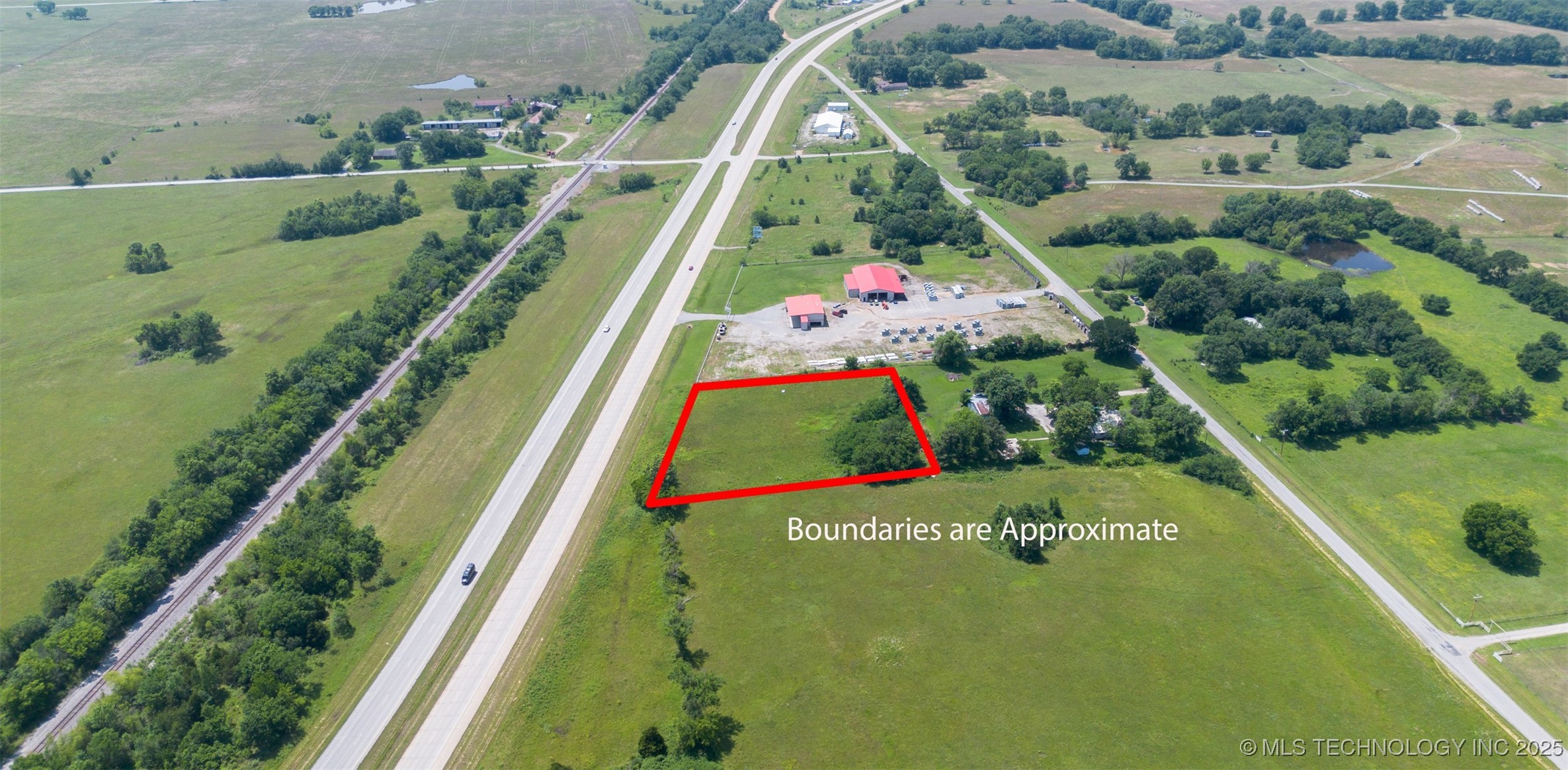 Hwy 69 Property Photo 1