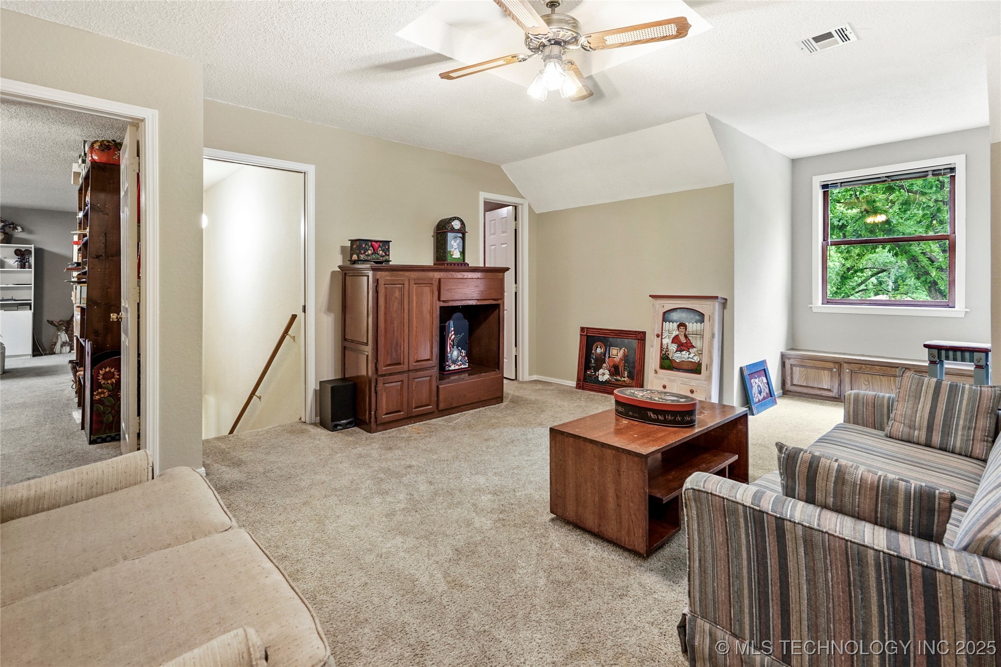 8609 S Joplin Avenue Property Photo 19