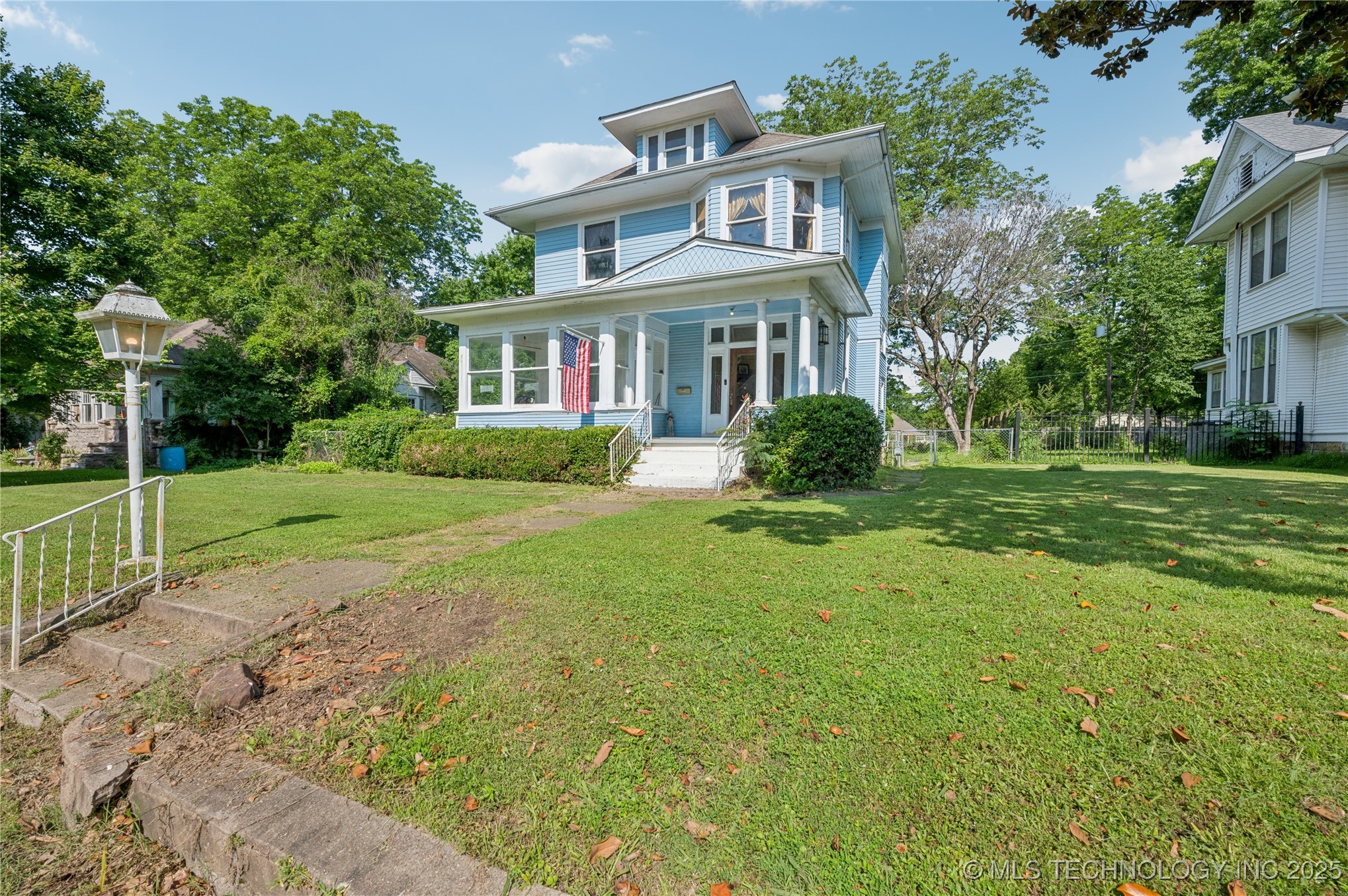 415 S 13th Street Property Photo 1