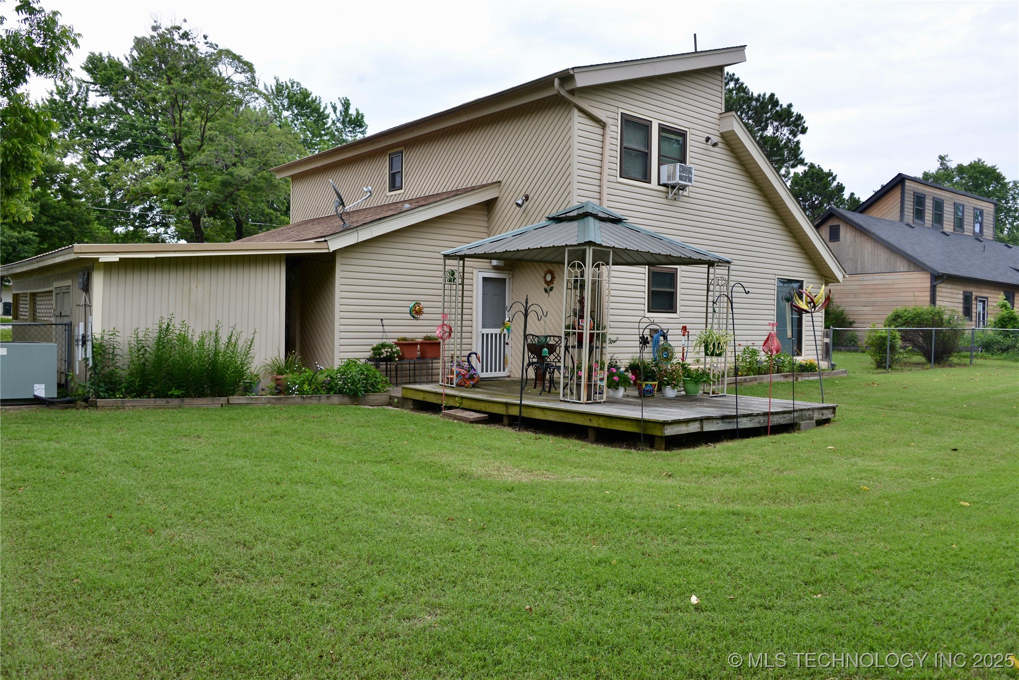 1409 N 5th Street Property Photo 51