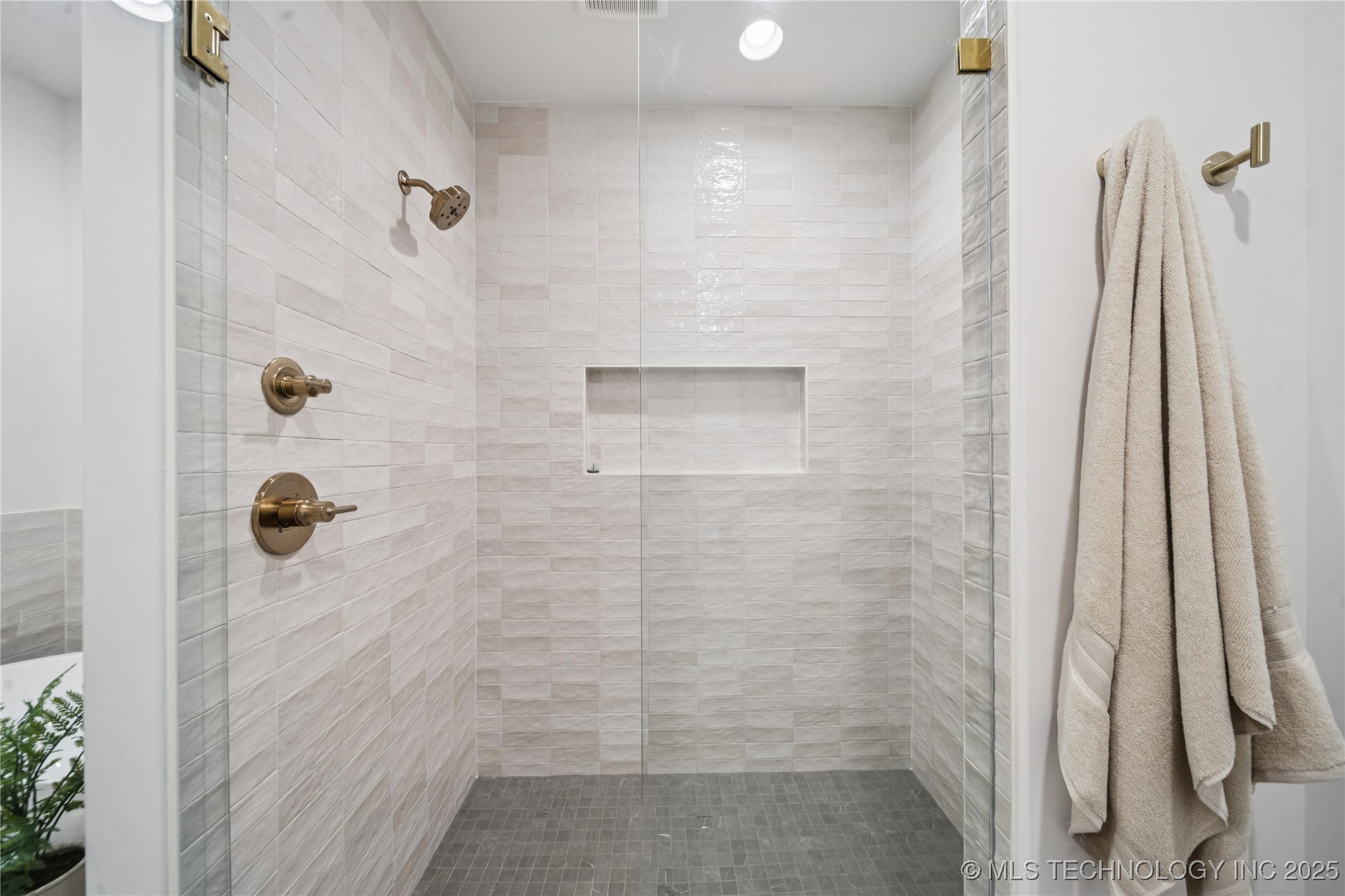 9708 E 132nd Street S Property Photo 30