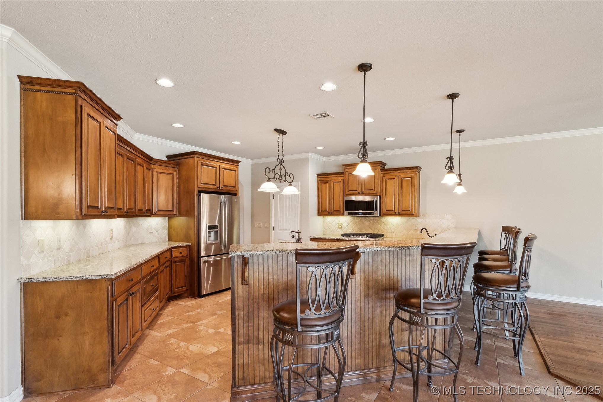 5135 E Hickory Bluff Drive Property Photo 14