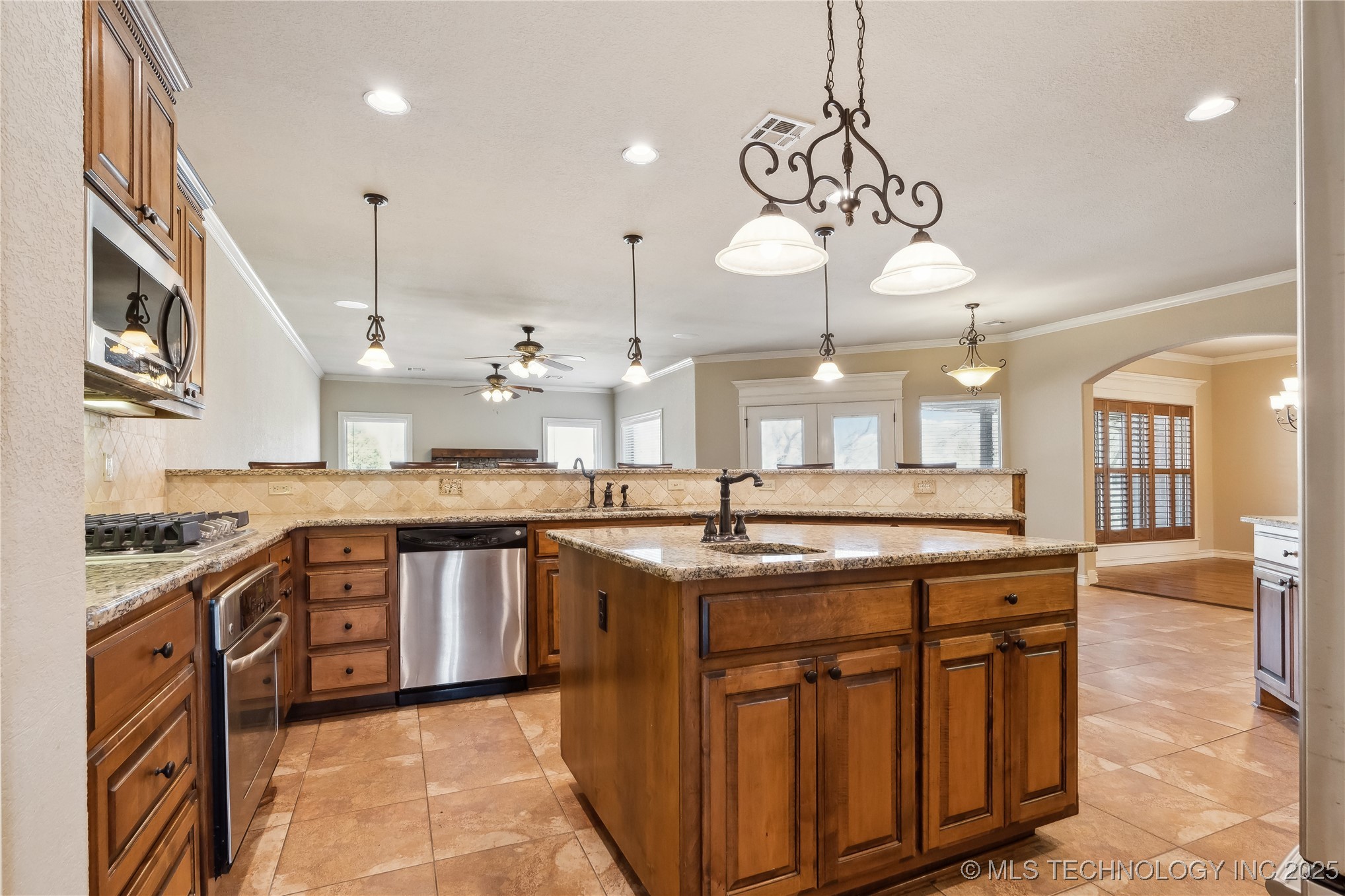 5135 E Hickory Bluff Drive Property Photo 16