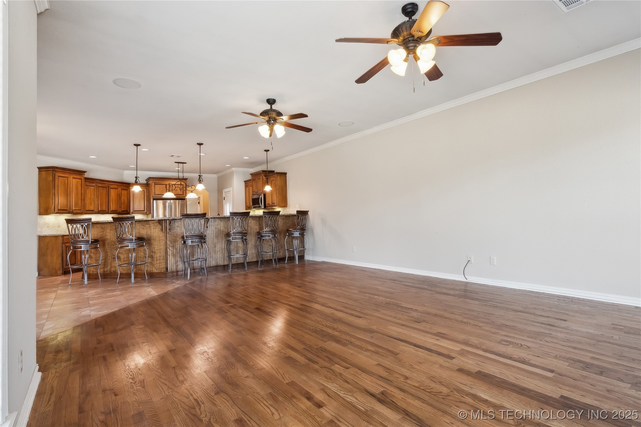 5135 E Hickory Bluff Drive Property Photo 23