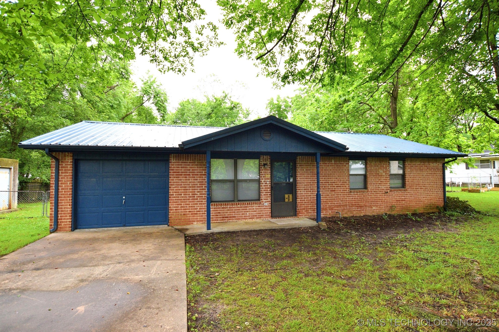 708 5th Avenue Property Photo 1
