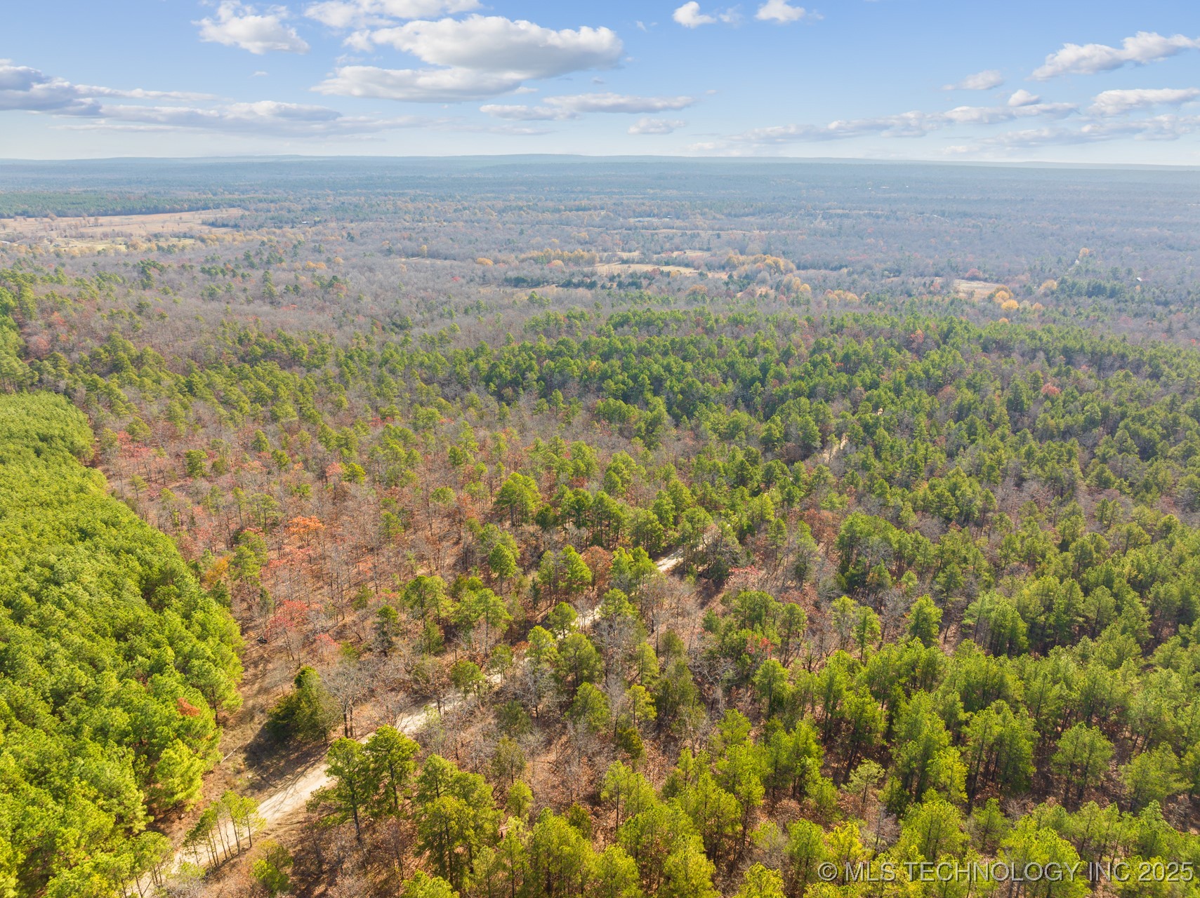 50 Tram Trail Property Photo 1