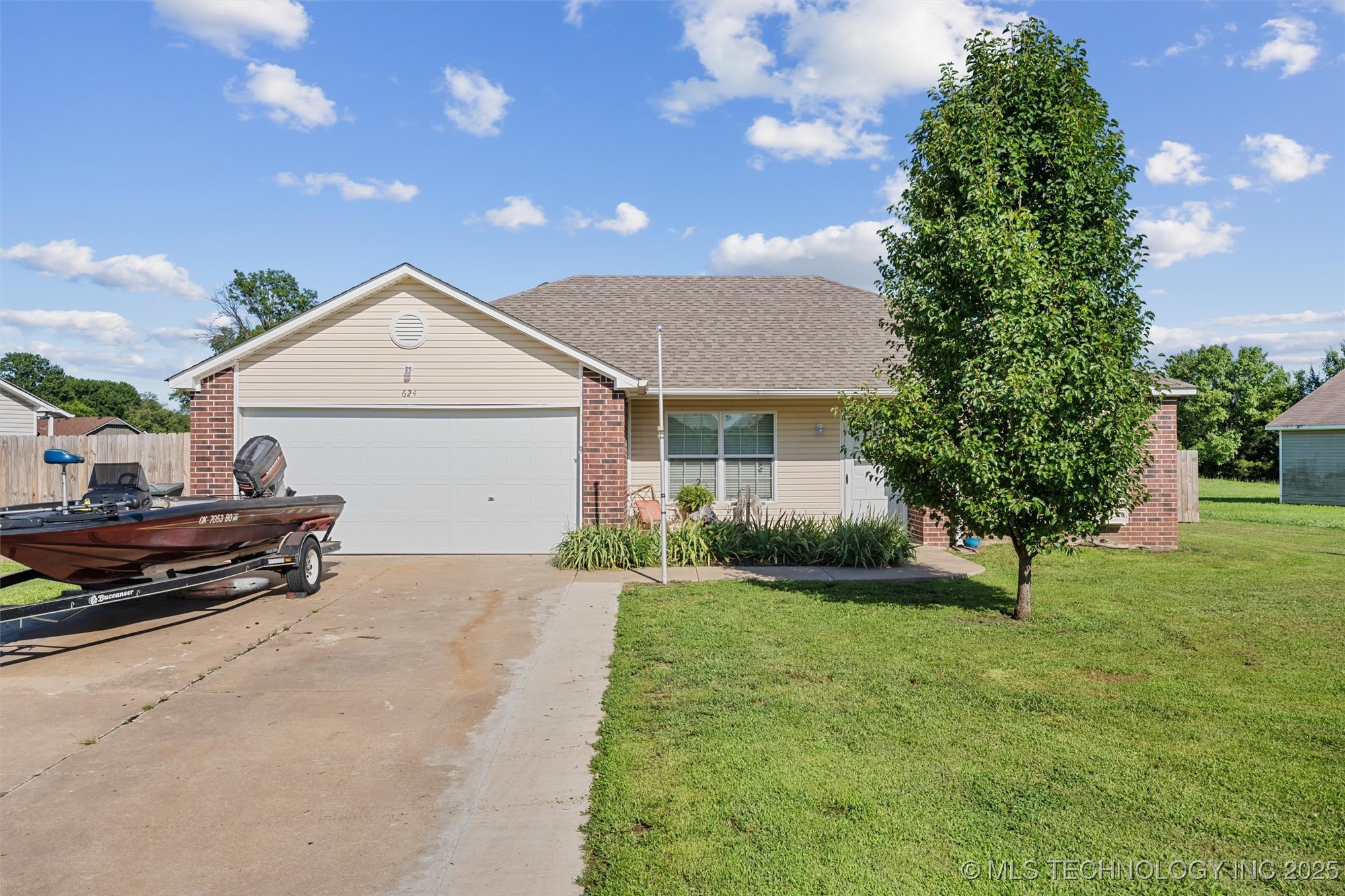 624 S Barclay Property Photo 1