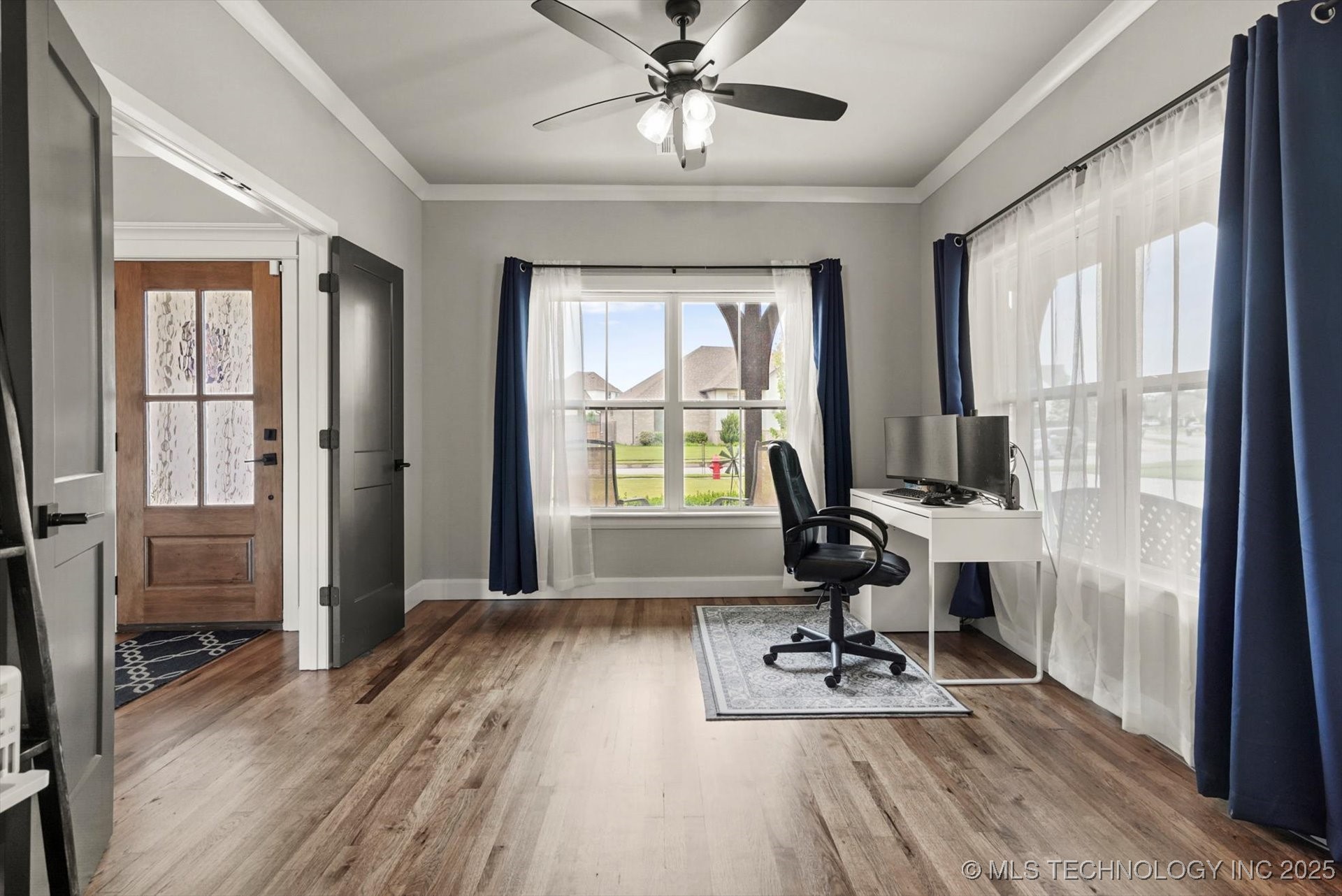 14271 S College Avenue Property Photo 9