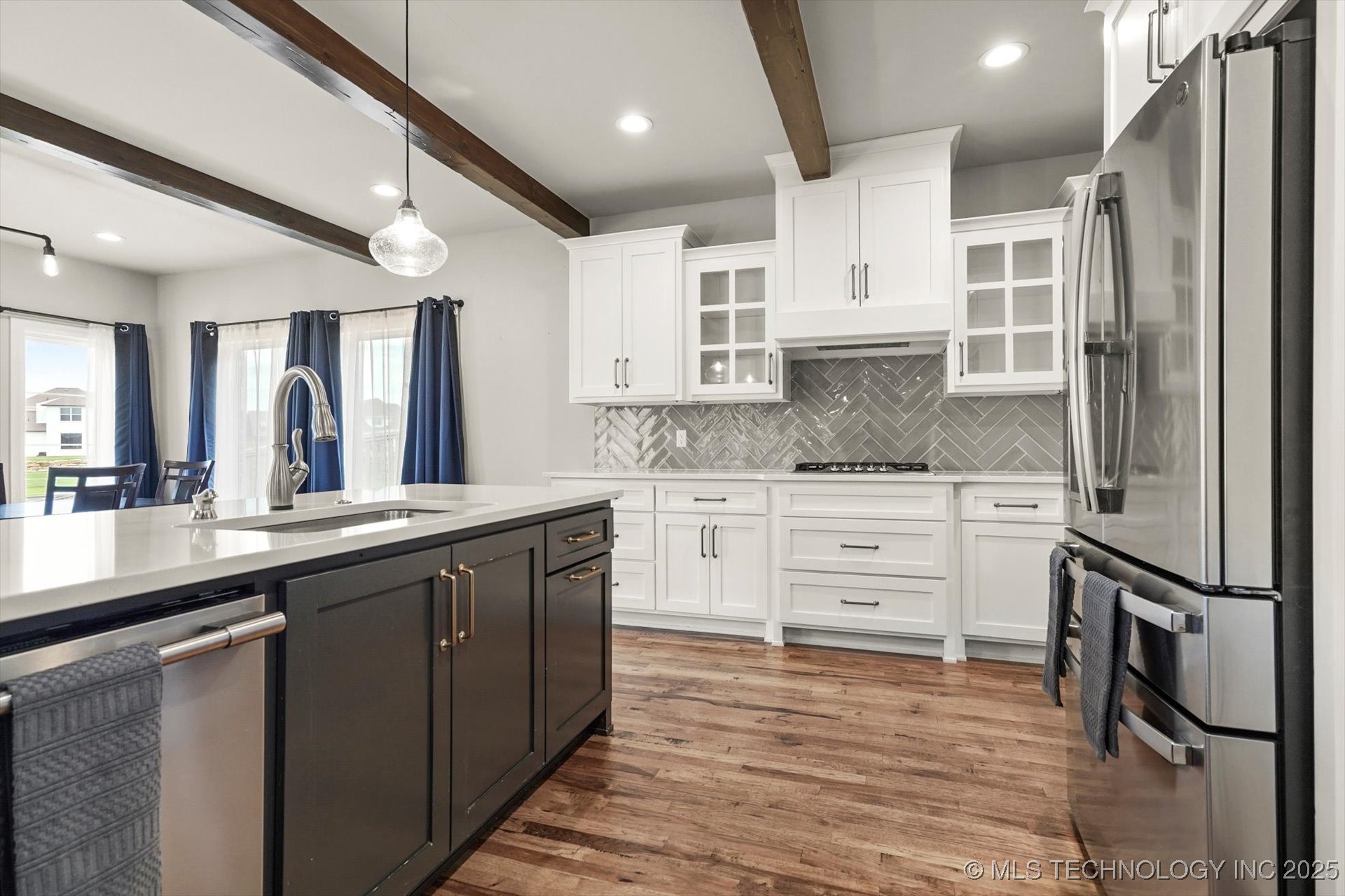 14271 S College Avenue Property Photo 16