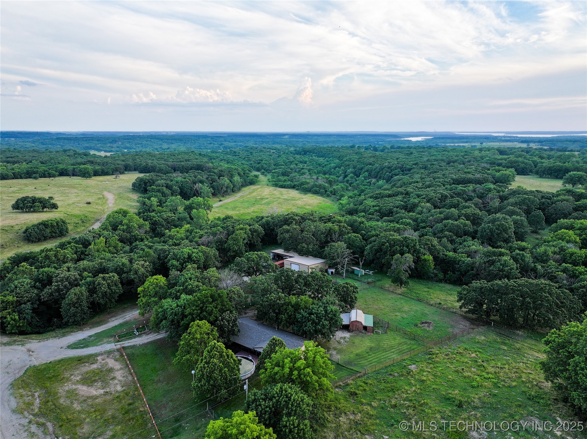 4100 S 4220 Road Property Photo 4