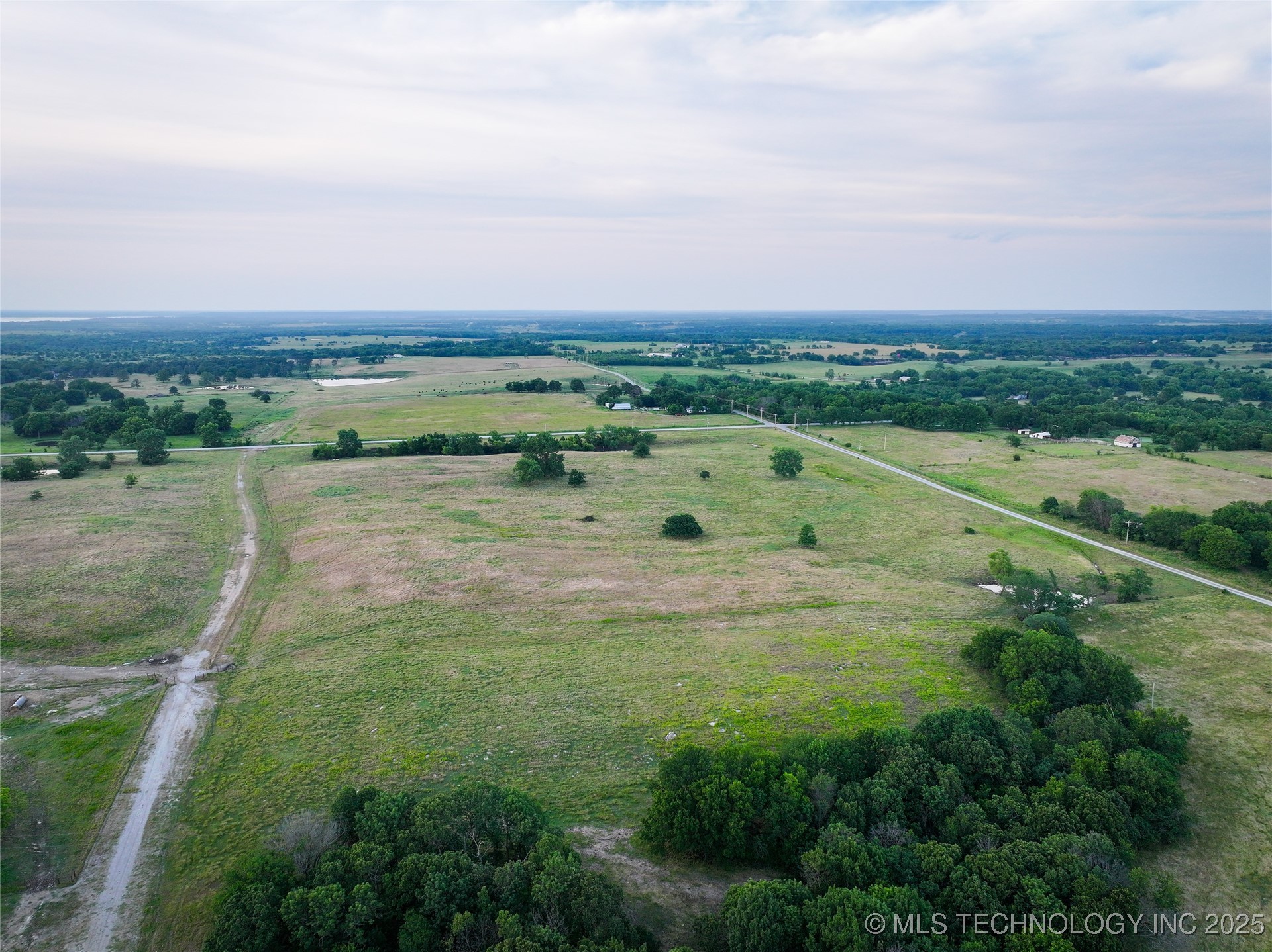 4100 S 4220 Road Property Photo 52