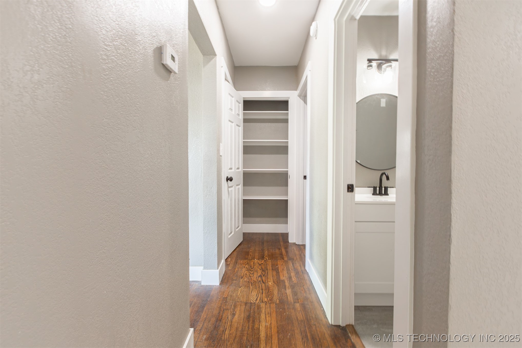 812 N Delaware Place Property Photo 12