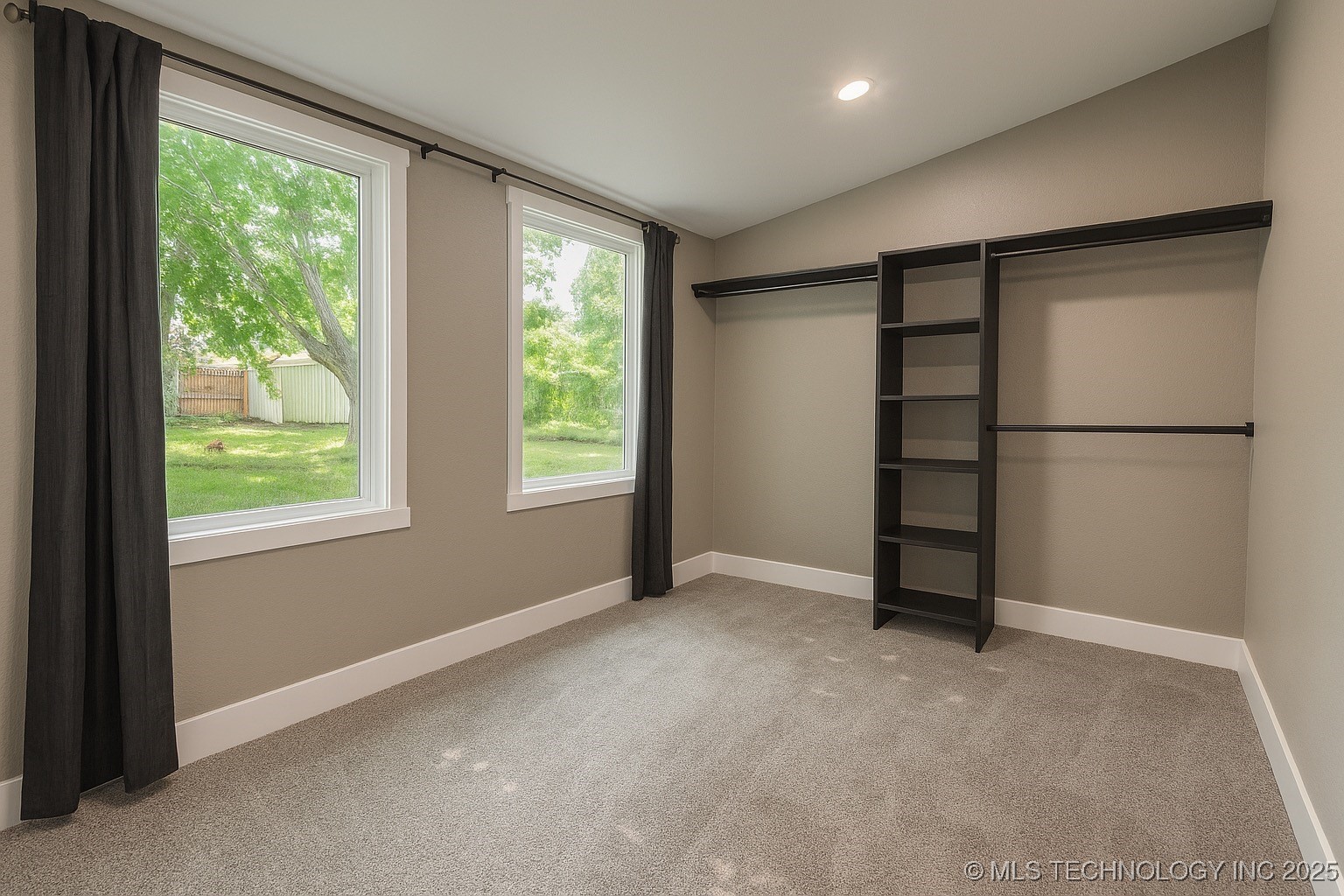 812 N Delaware Place Property Photo 21