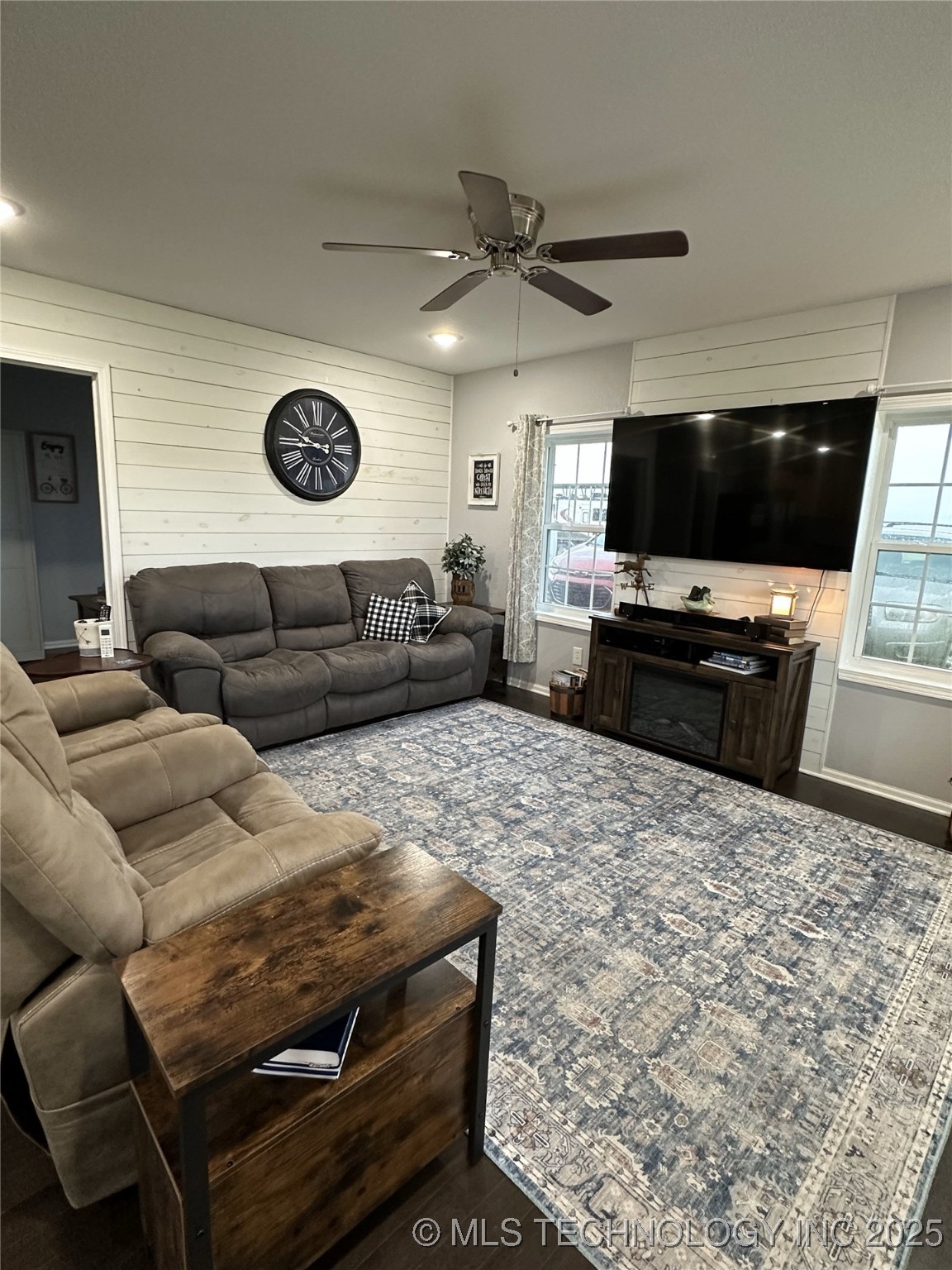 20947 N County Road 4512 Property Photo 16
