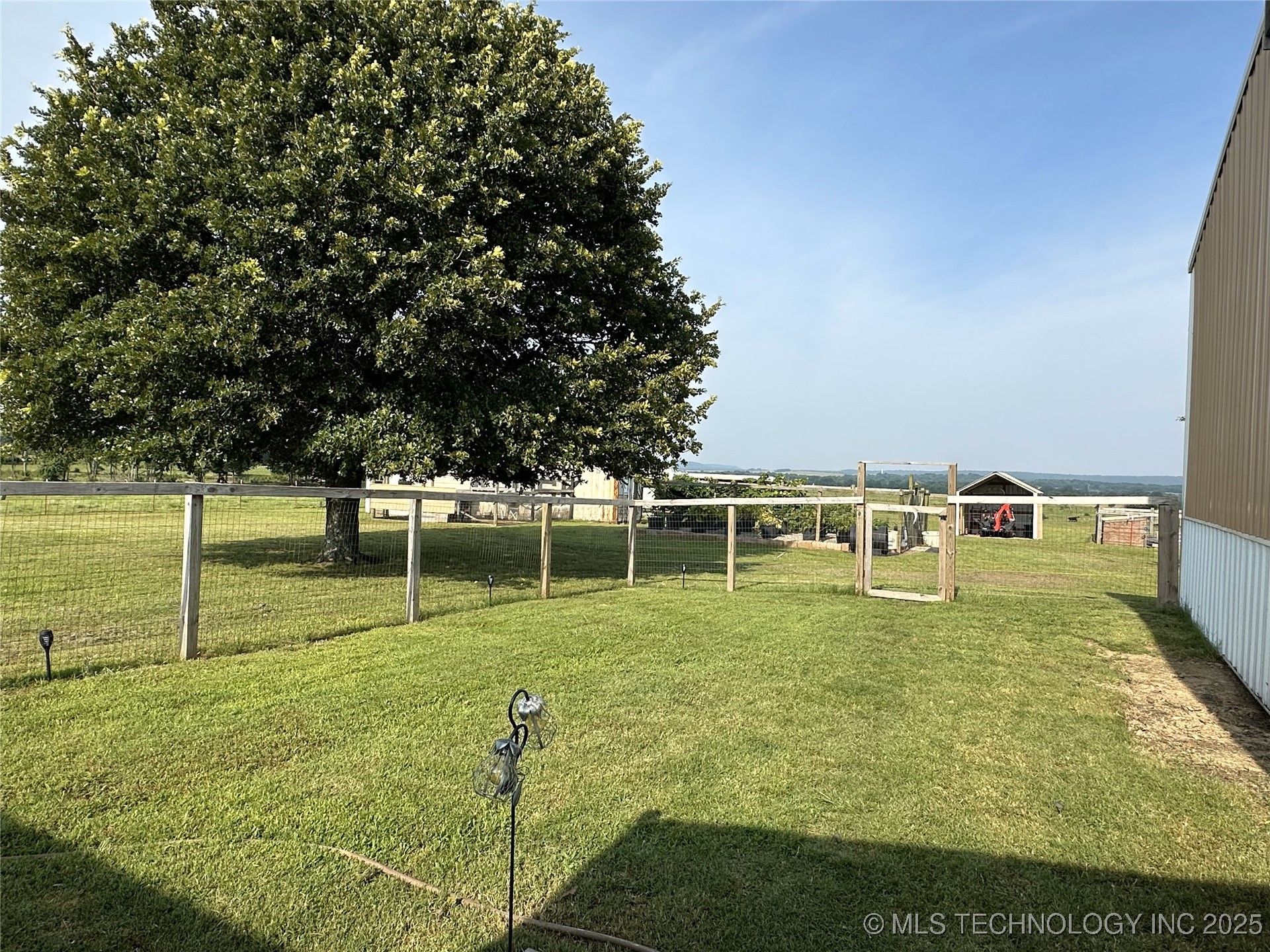 20947 N County Road 4512 Property Photo 47