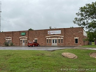 2421 Autumn Run Property Photo 1