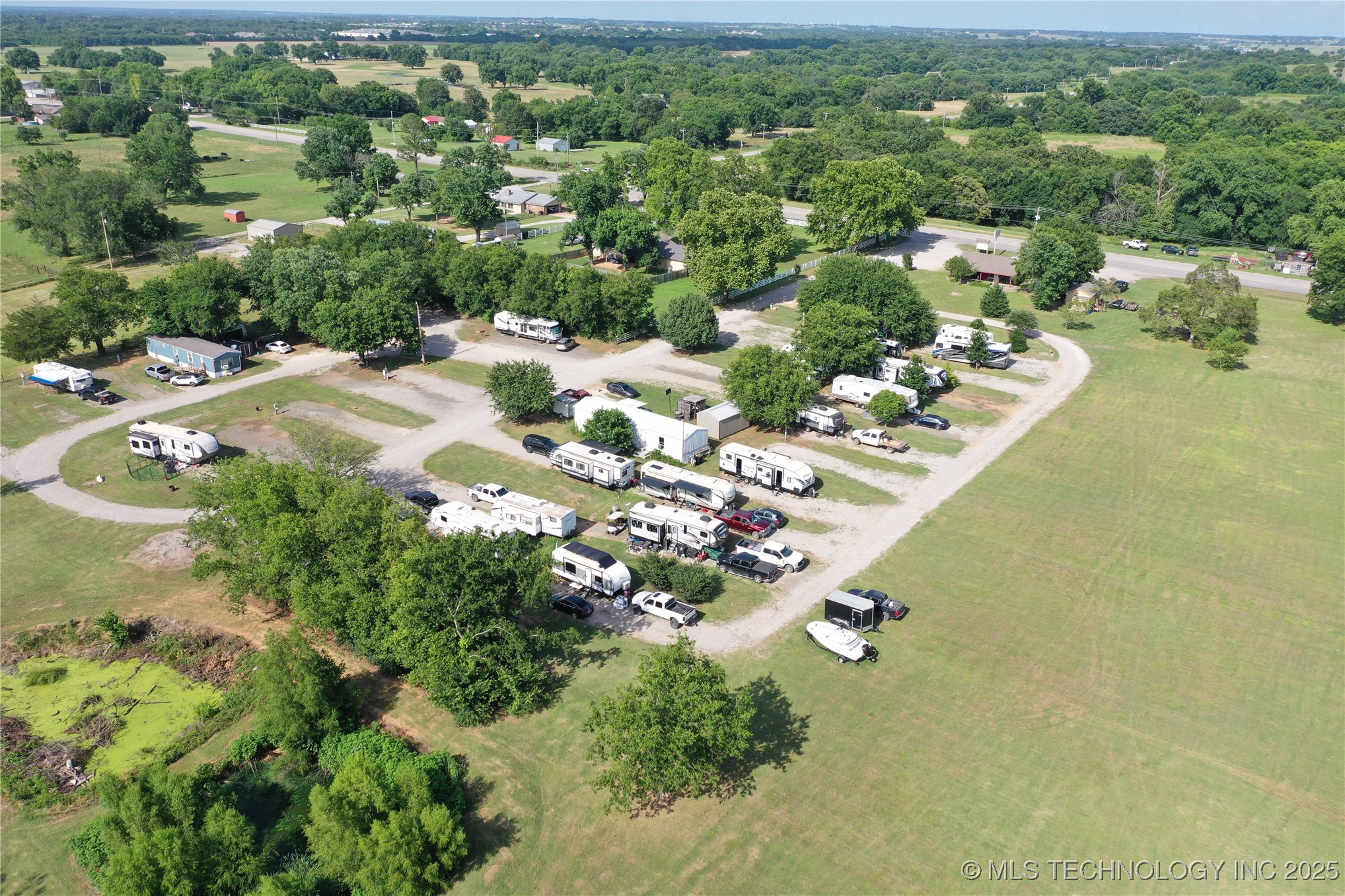 2116 Highway 77 S Property Photo