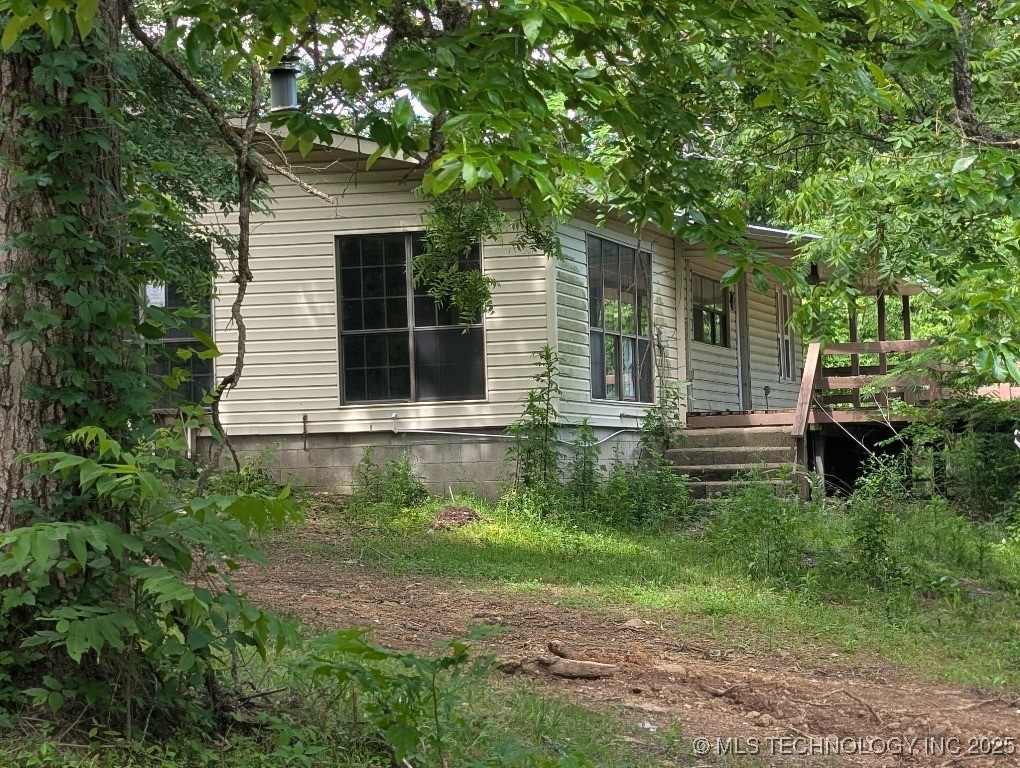 468446 E 908 Road Property Photo 1