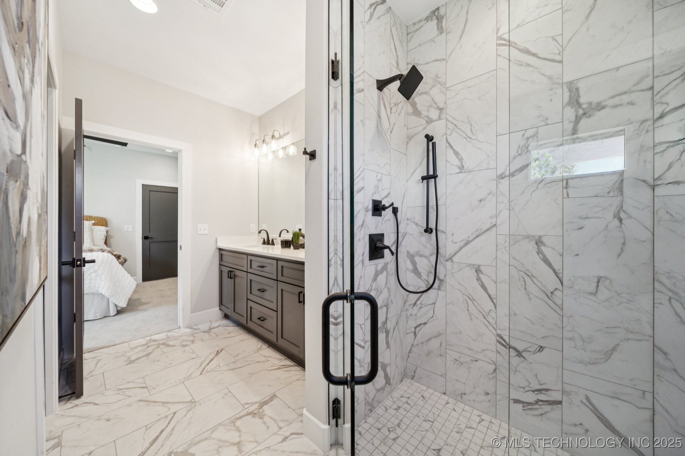 212 S Bluff Street A Property Photo 21