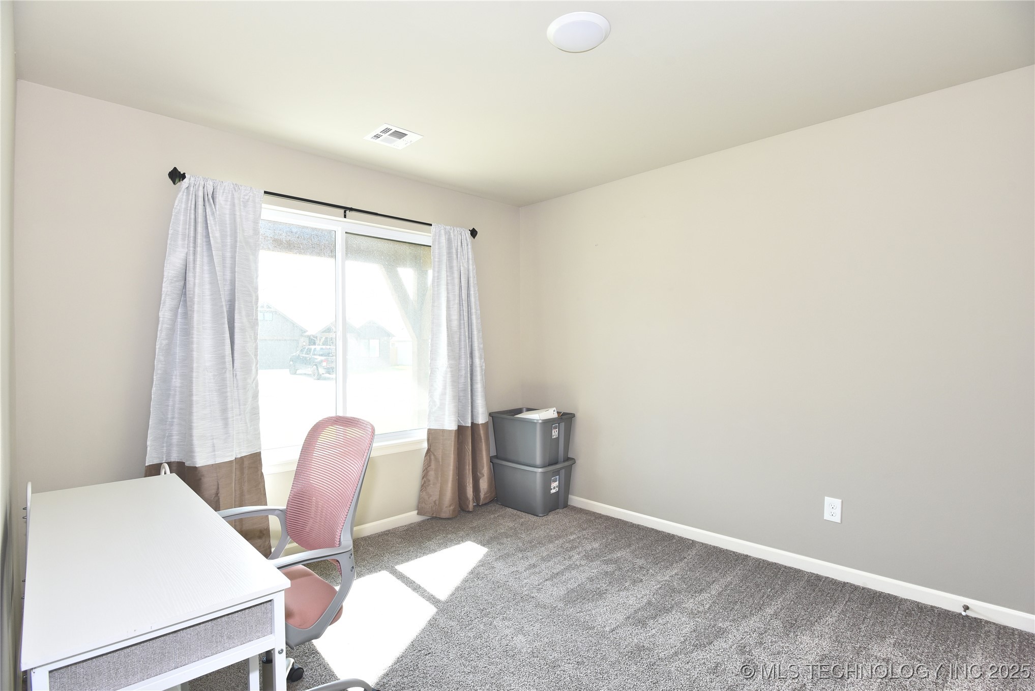 10718 S 279th Avenue E Property Photo 22
