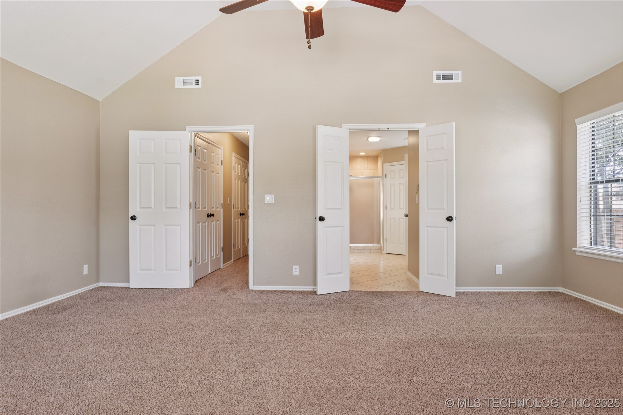 3909 W El Paso Street Property Photo 4