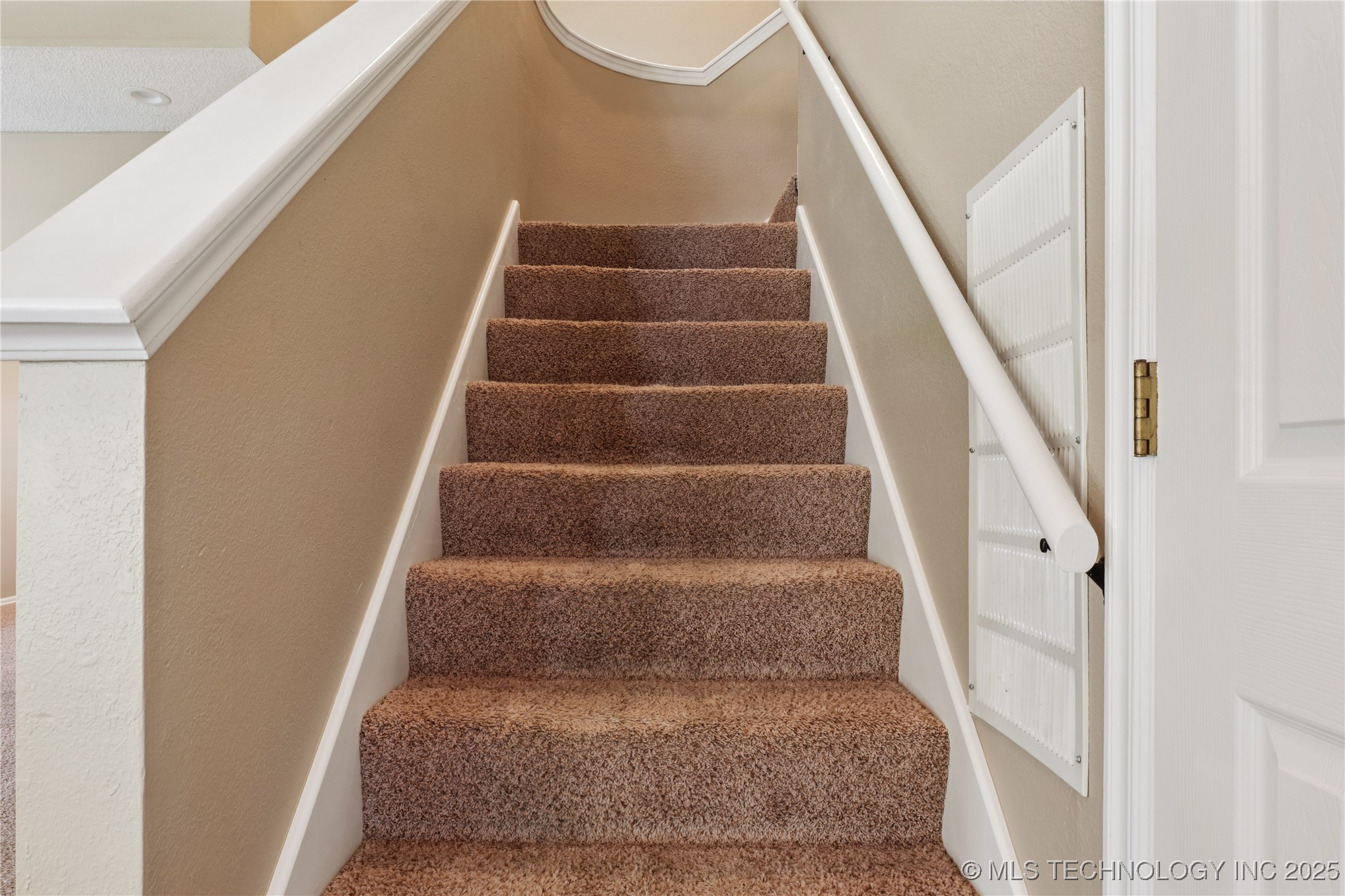 3909 W El Paso Street Property Photo 18
