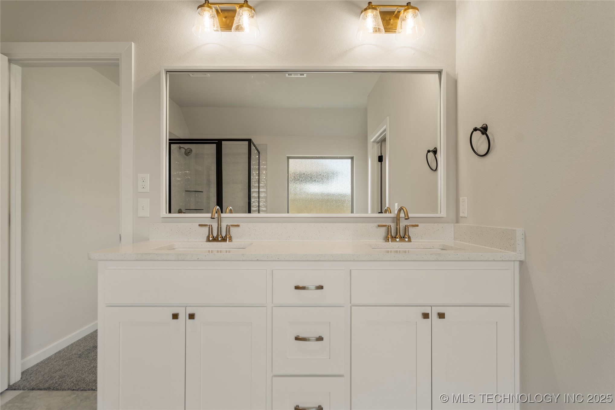 1505 N 71st Street Property Photo 12