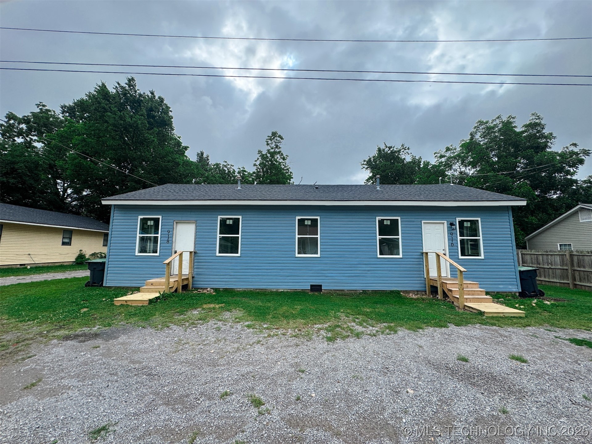 916 Coy Avenue Property Photo 1