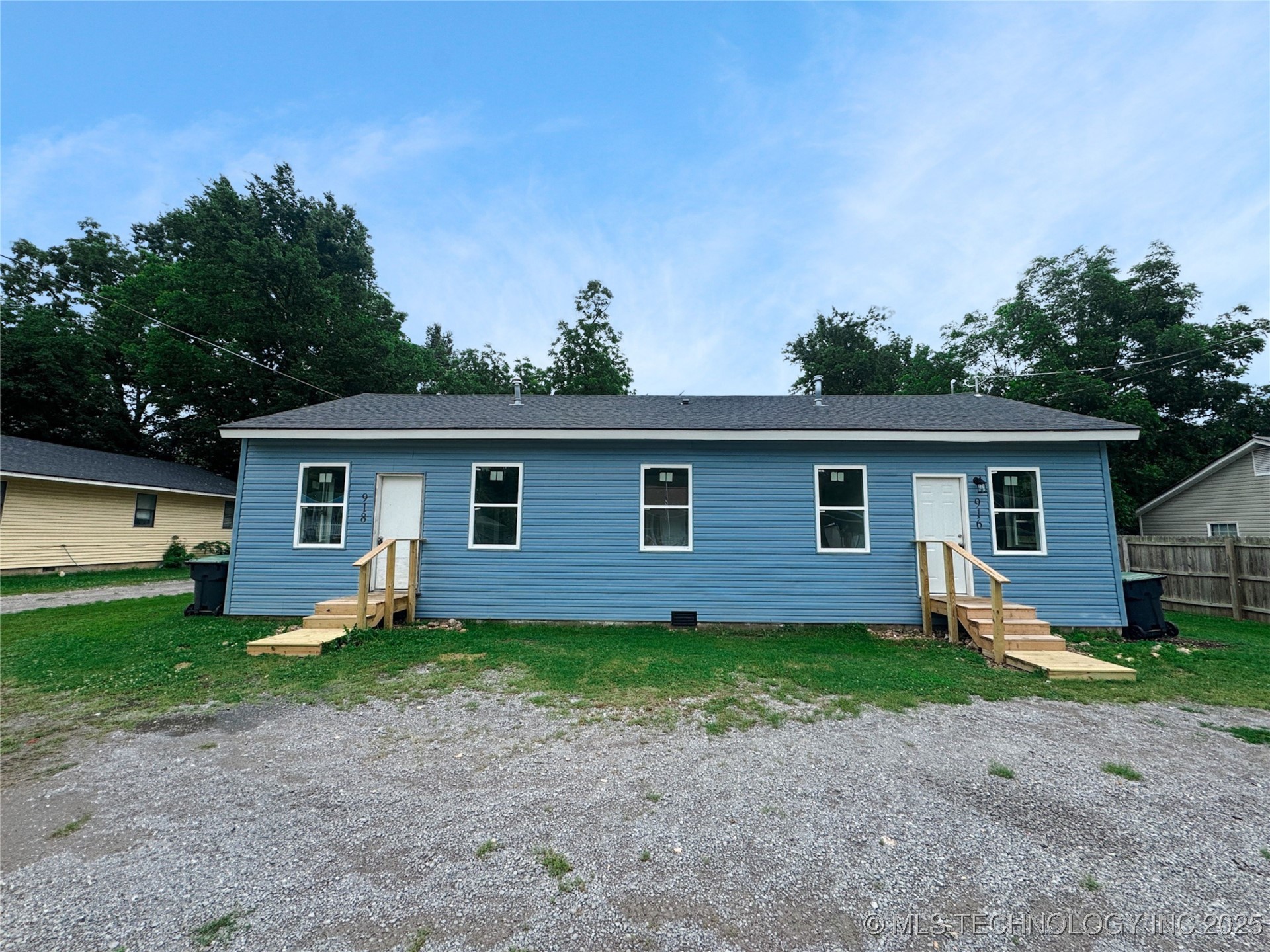 916 Coy Avenue Property Photo 1