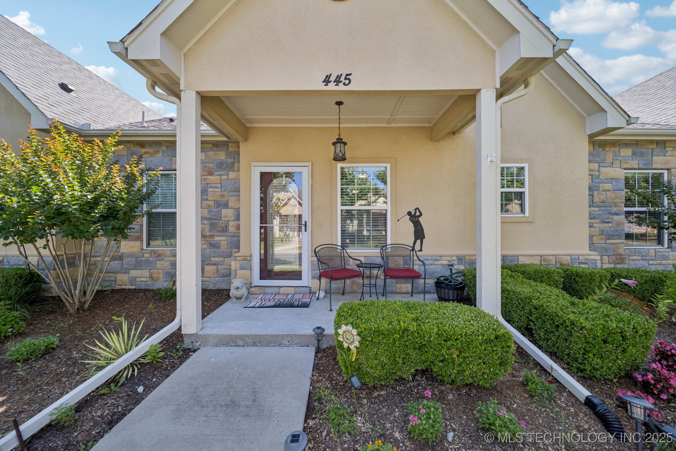 445 S Cypress Avenue Property Photo 26