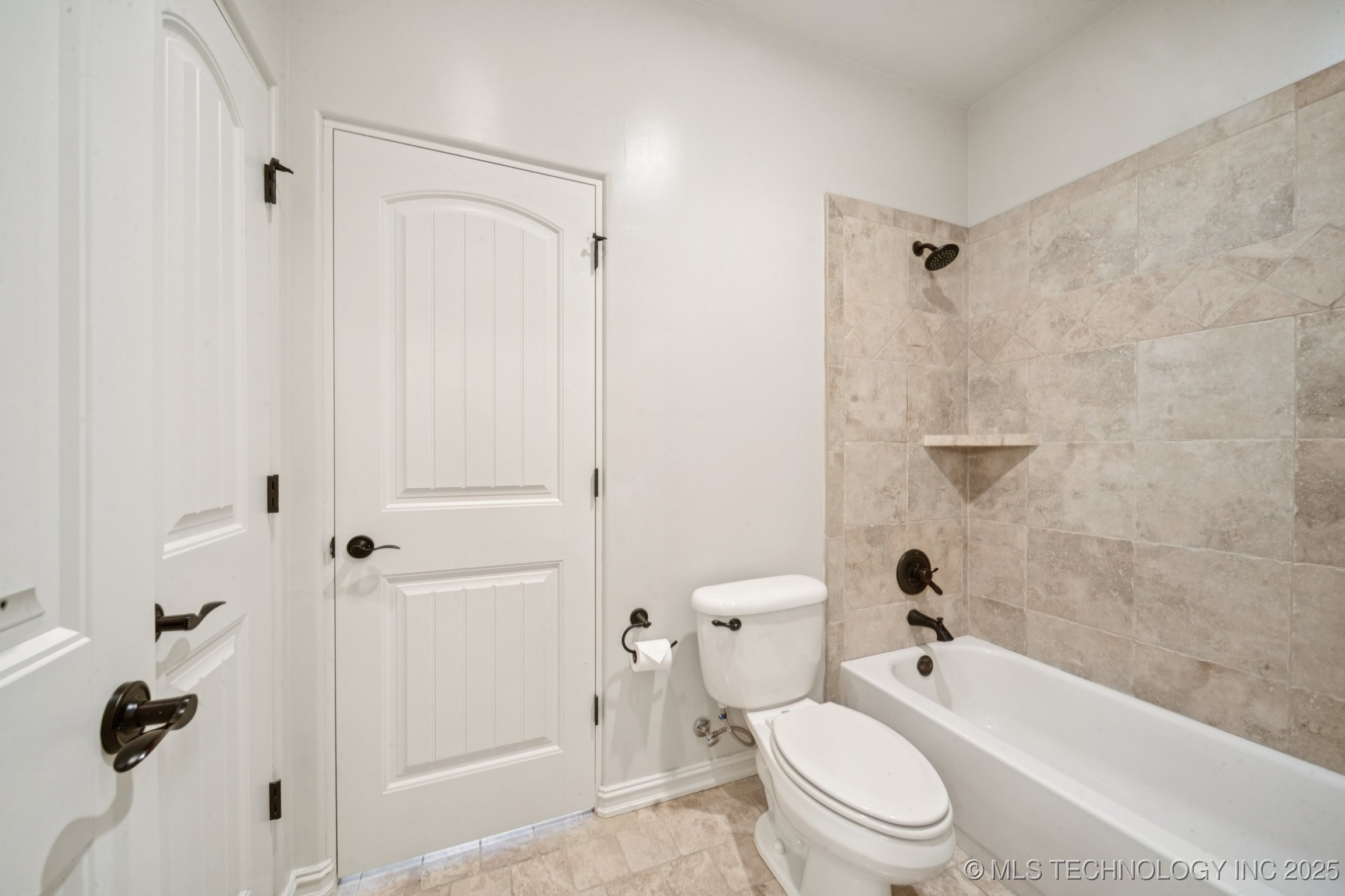 9545 E 108th Street S Property Photo 43