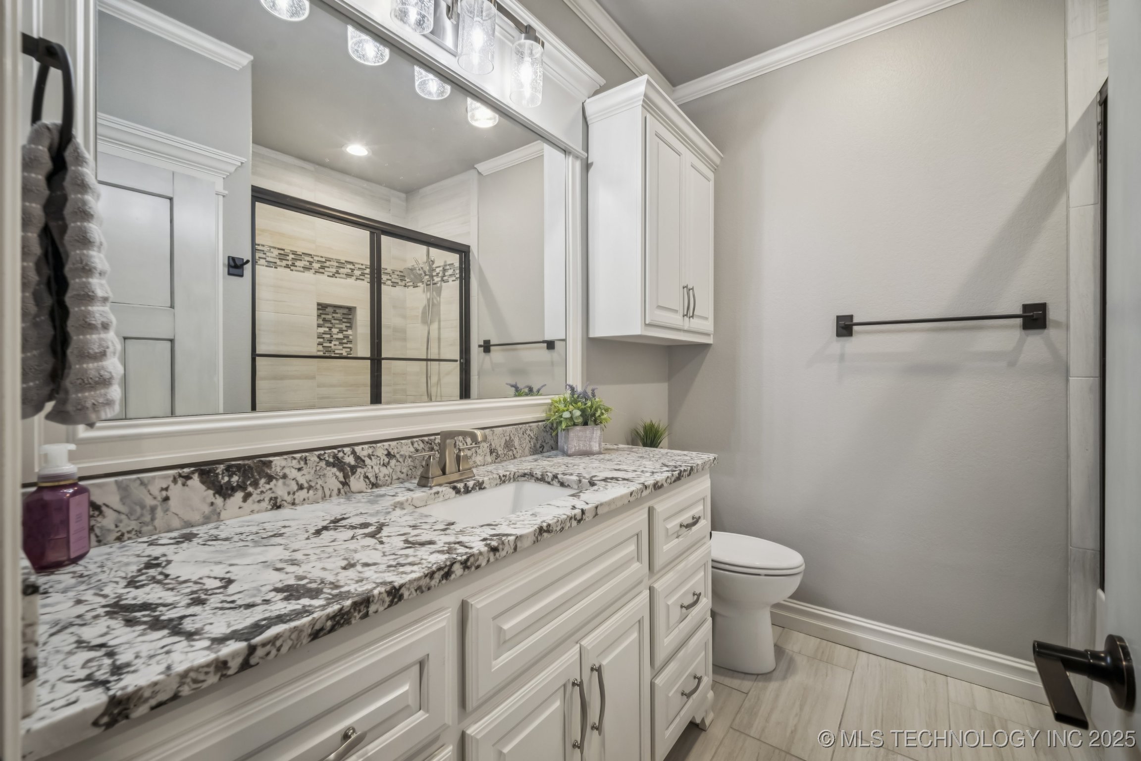 3818 W Phoenix Place Property Photo 25