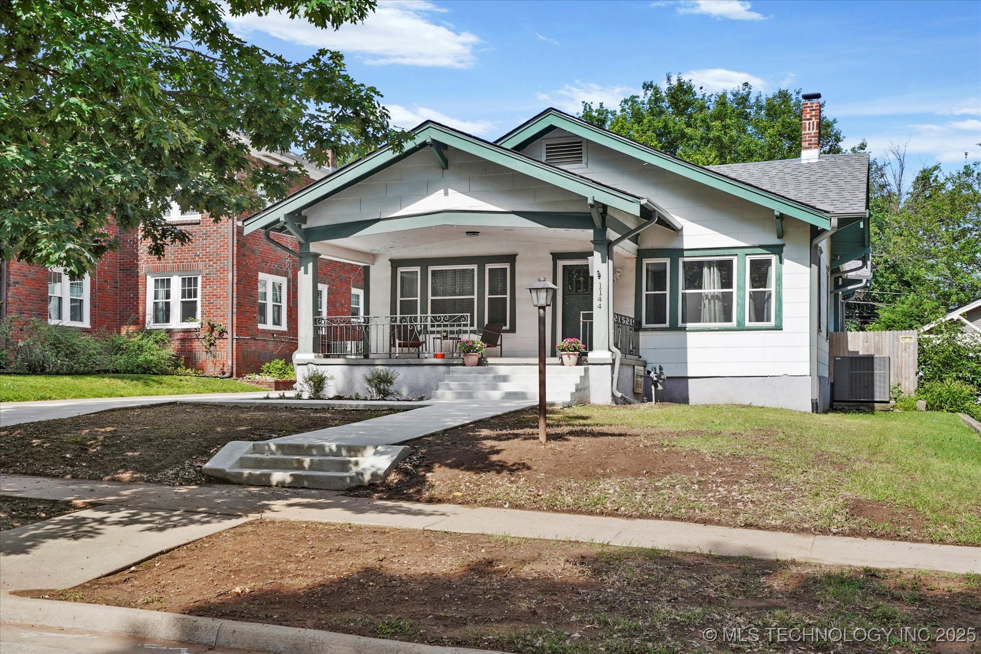 1144 S Owasso Avenue Property Photo 1